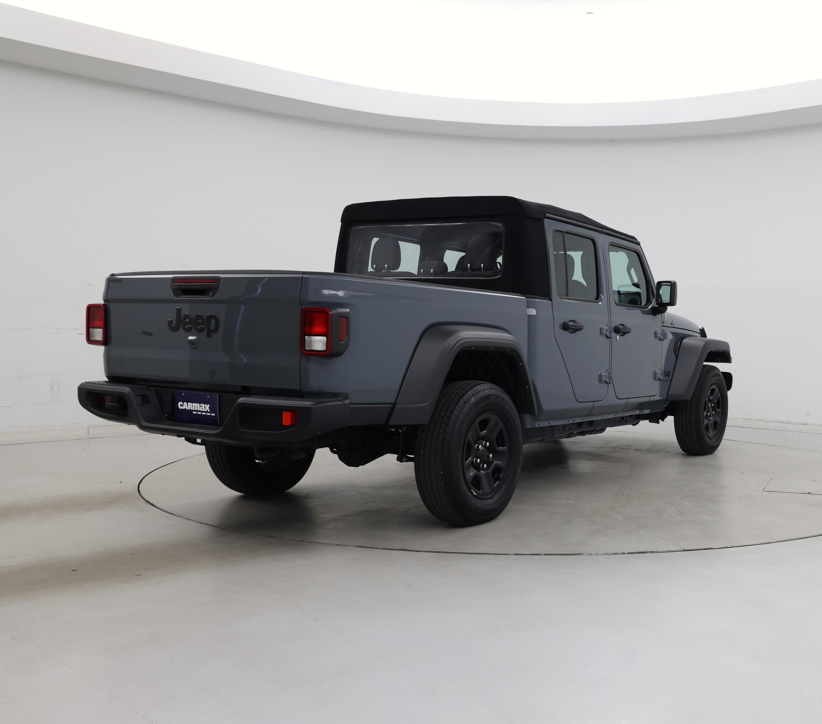 Thumbnail: 2024 Jeep Gladiator - 8
