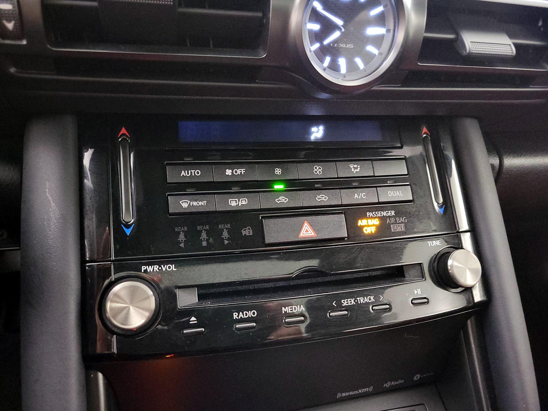 Thumbnail: 2024 Lexus IS - 16