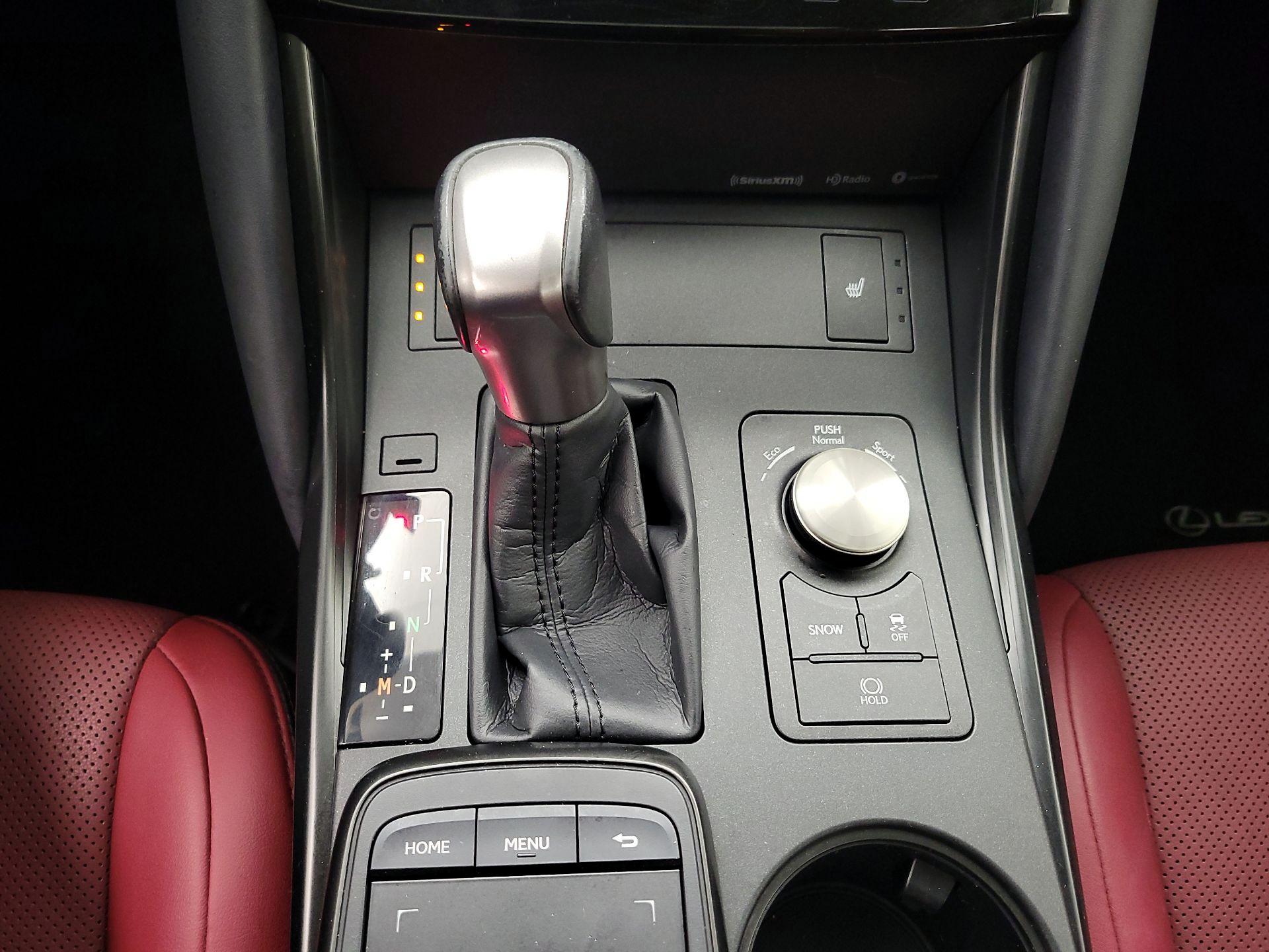 Thumbnail: 2024 Lexus IS - 17