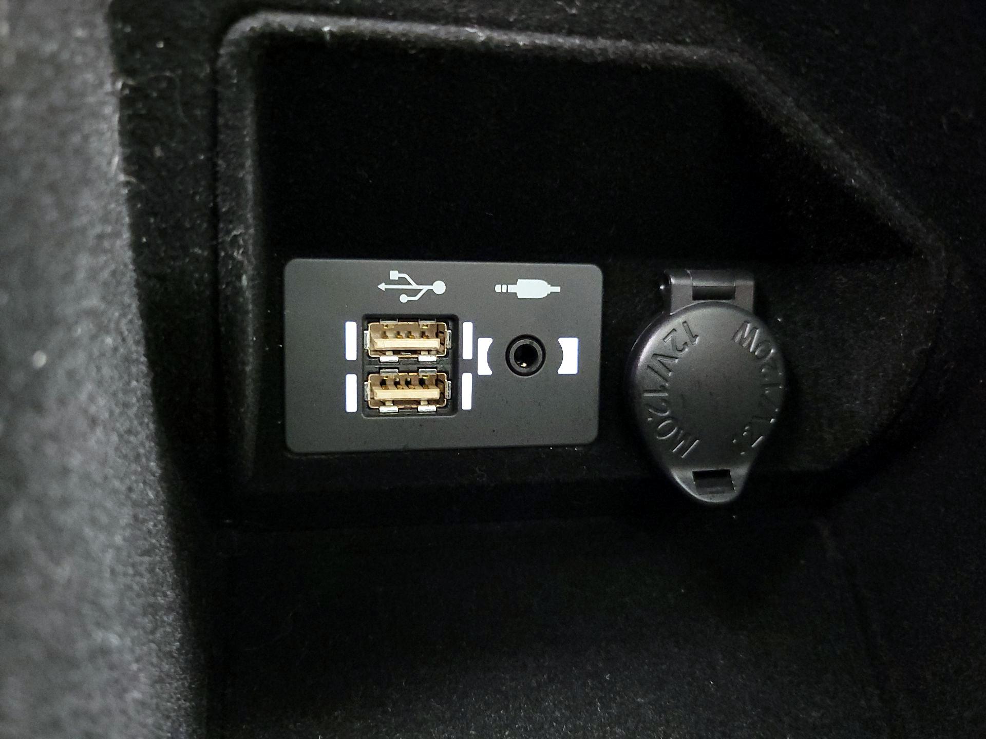 Thumbnail: 2024 Lexus IS - 18