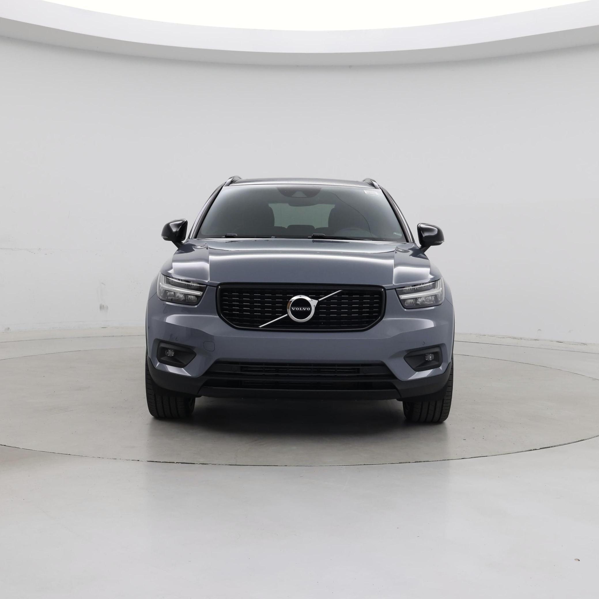 Thumbnail: 2022 Volvo XC40 - 5