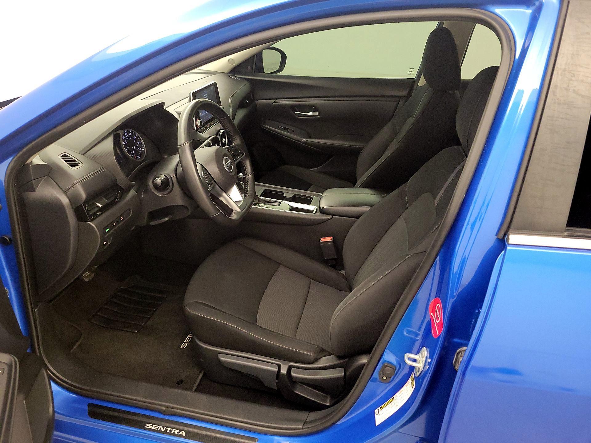 Thumbnail: 2023 Nissan Sentra - 11