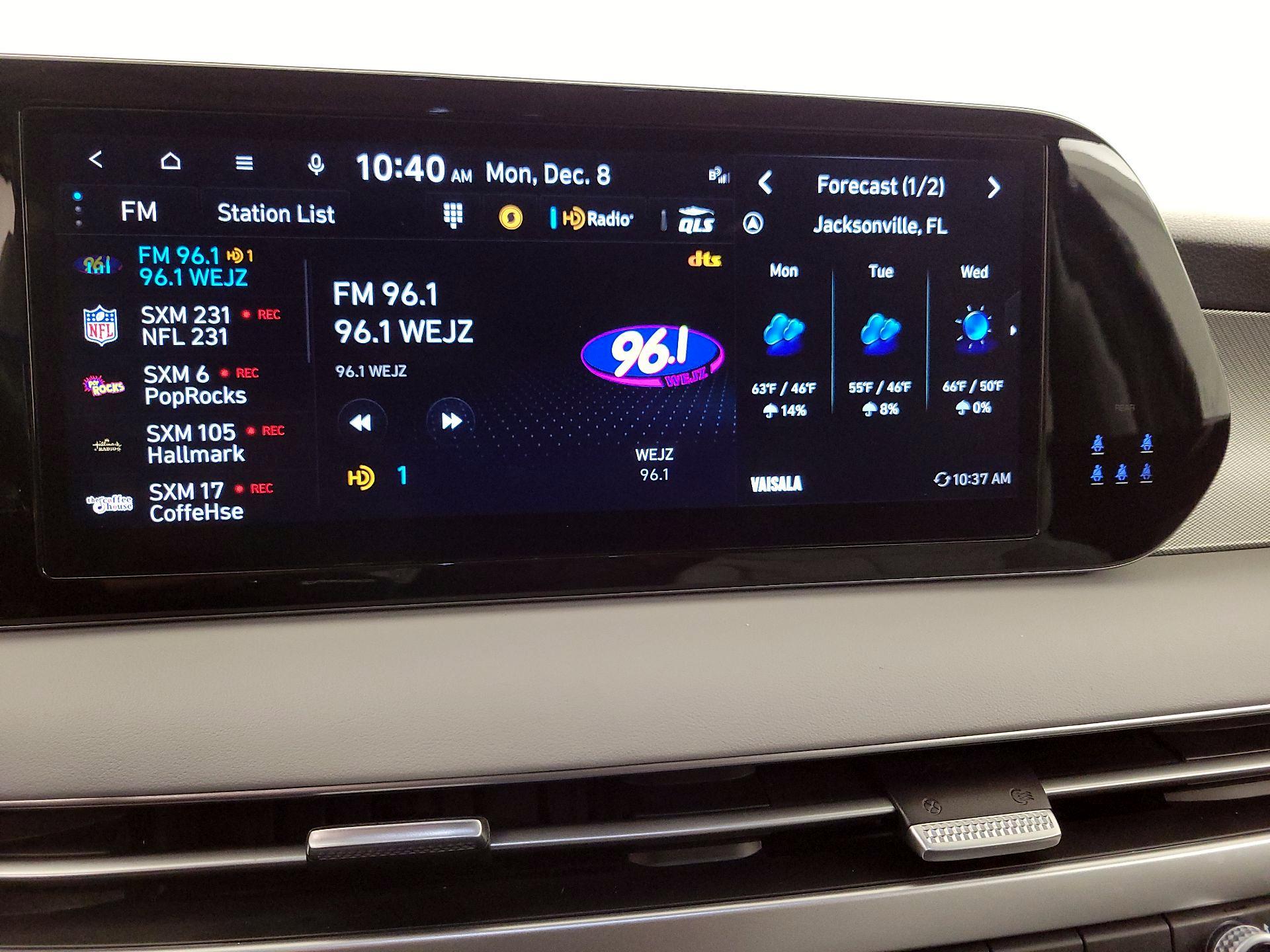 Thumbnail: 2023 Hyundai Palisade - 16