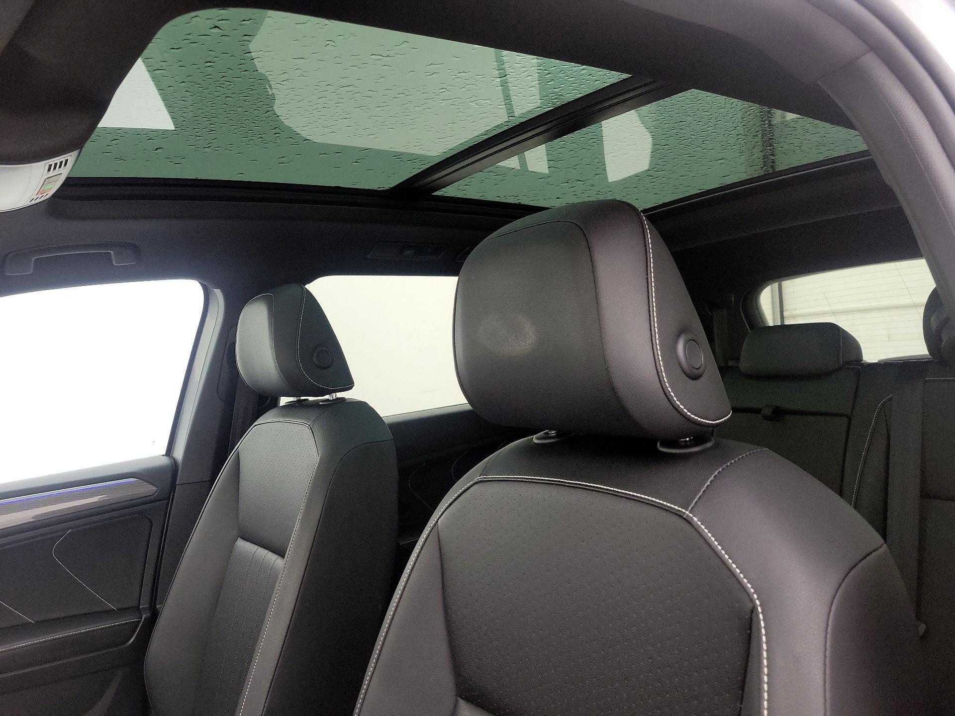 Thumbnail: 2023 Volkswagen Tiguan - 19