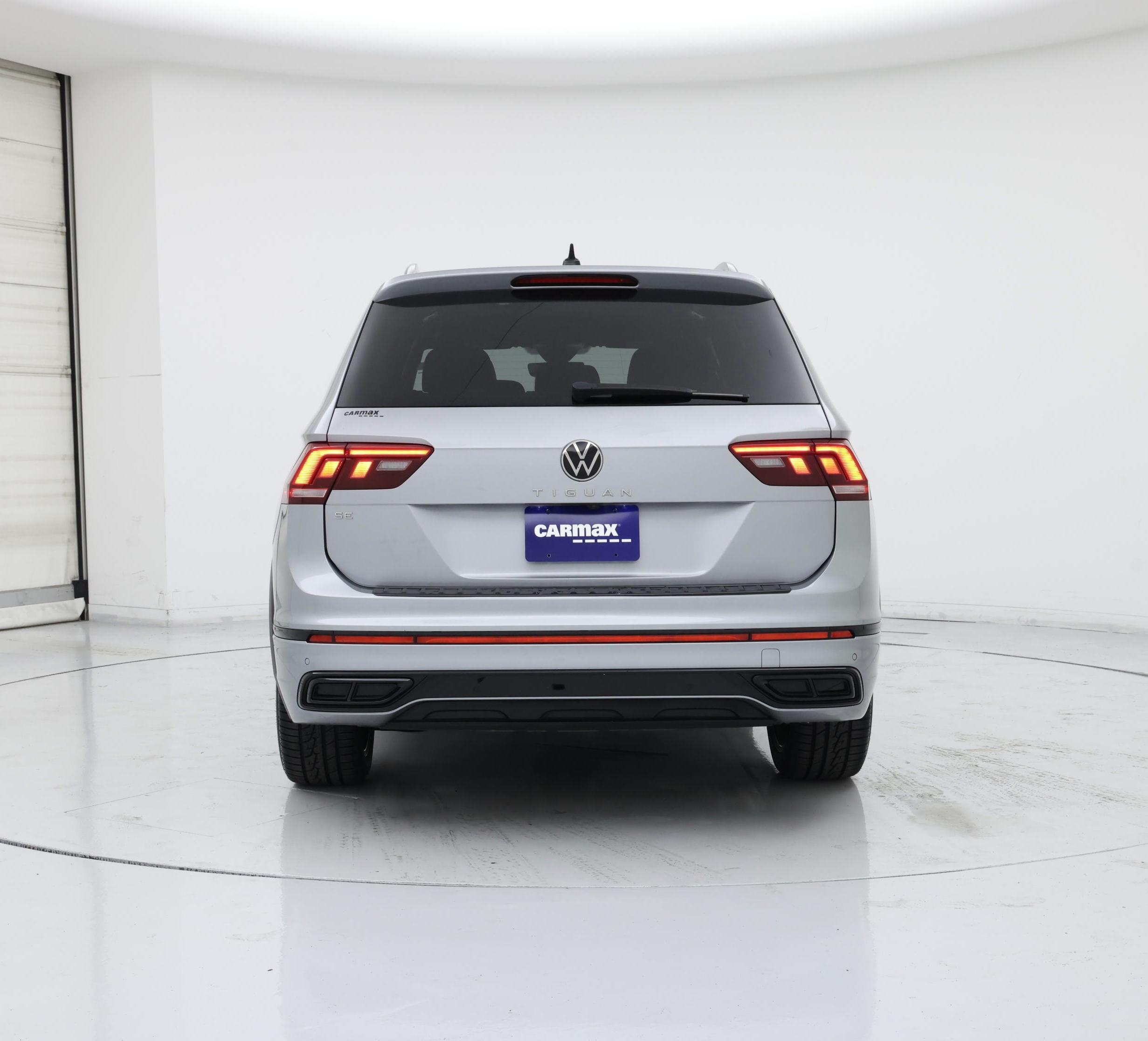 Thumbnail: 2023 Volkswagen Tiguan - 6