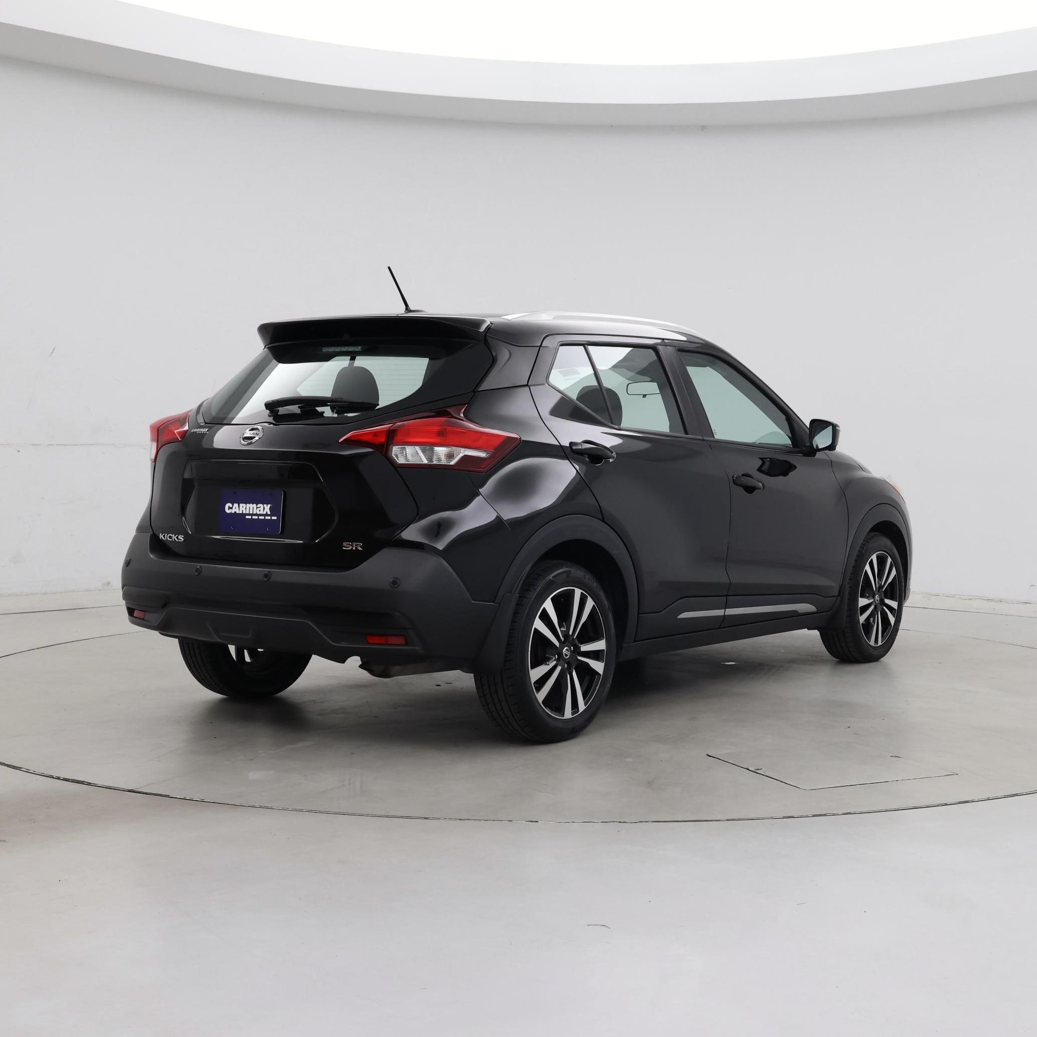 Thumbnail: 2020 Nissan Kicks - 8