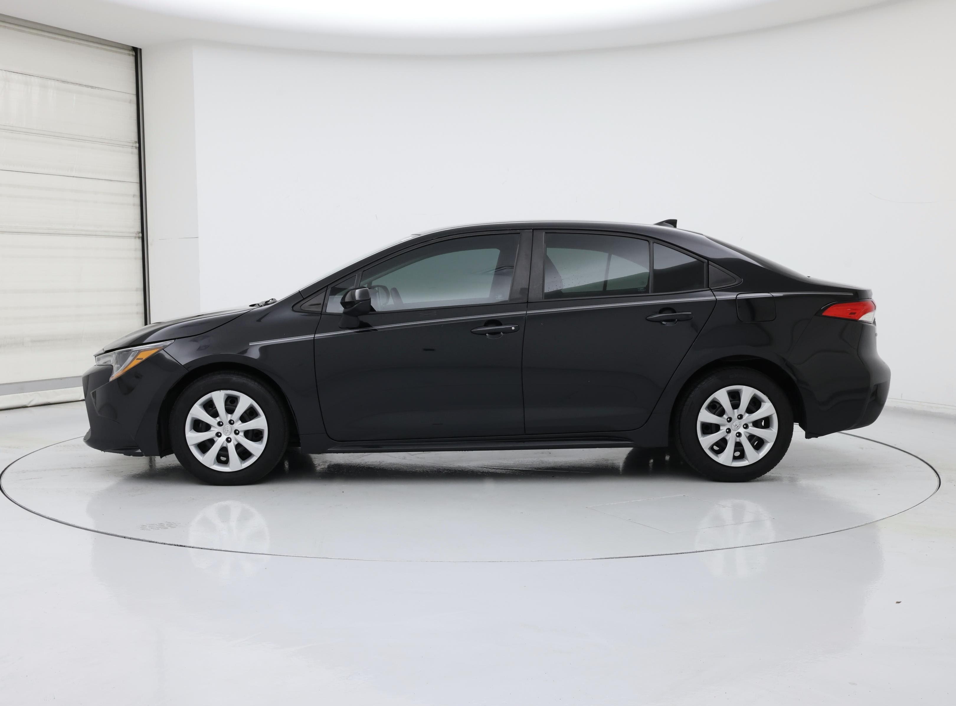 Thumbnail: 2020 Toyota Corolla - 3