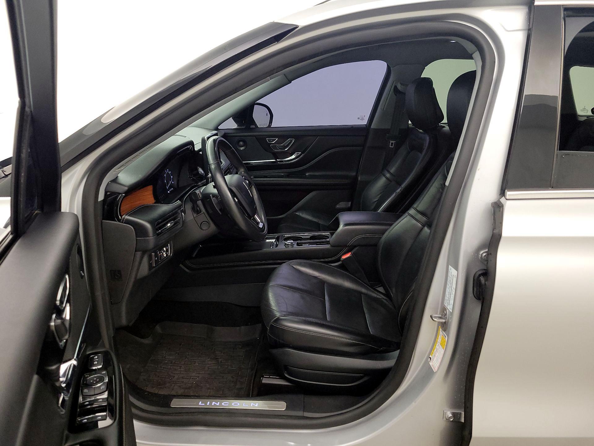 Thumbnail: 2020 Lincoln Corsair - 11