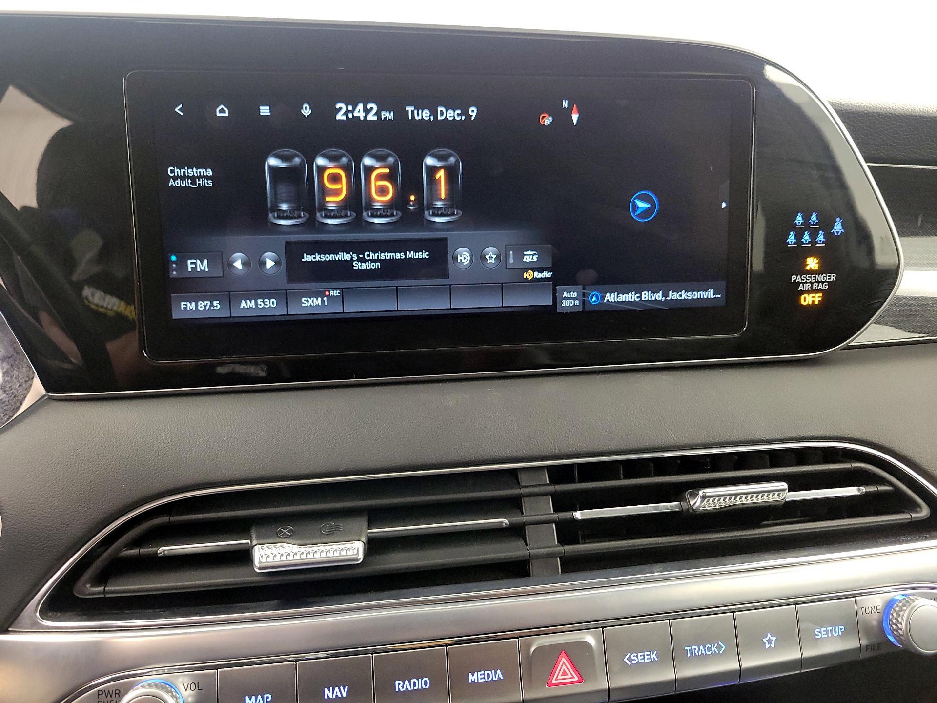 Thumbnail: 2022 Hyundai Palisade - 16