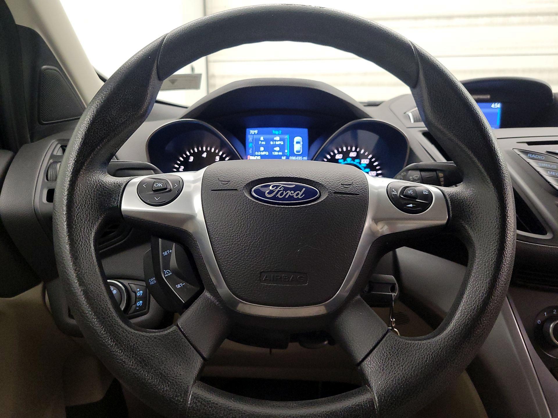 Thumbnail: 2015 Ford Escape - 10