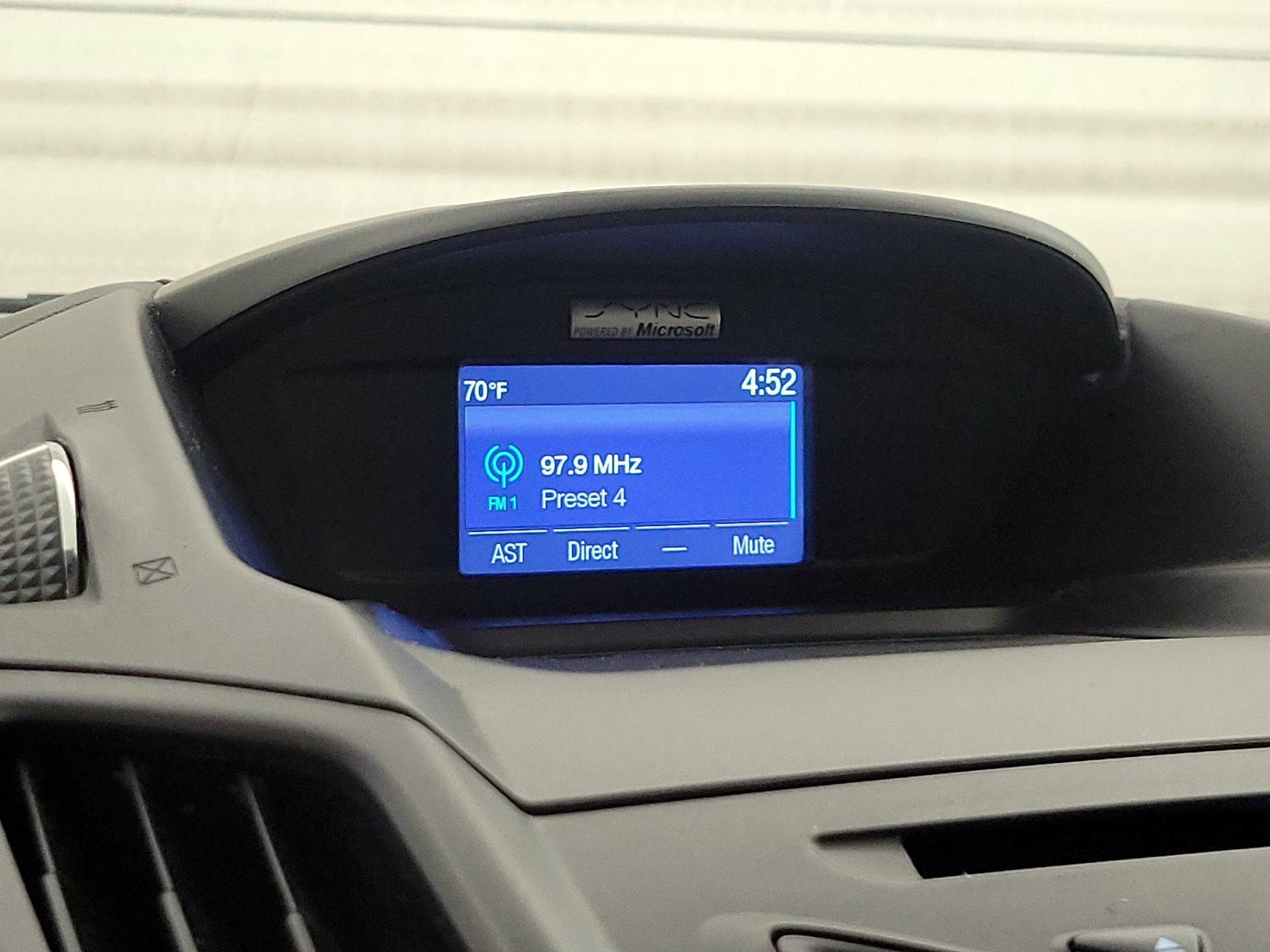 Thumbnail: 2015 Ford Escape - 15