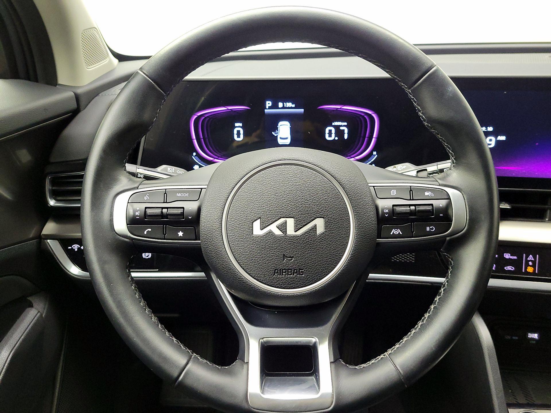 Thumbnail: 2025 Kia Sportage - 10