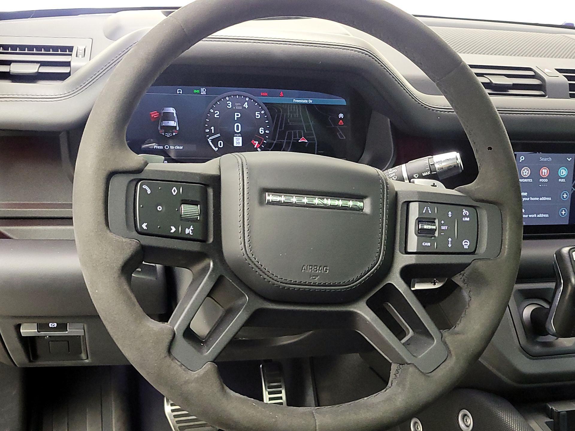 Thumbnail: 2022 Land Rover Defender - 10