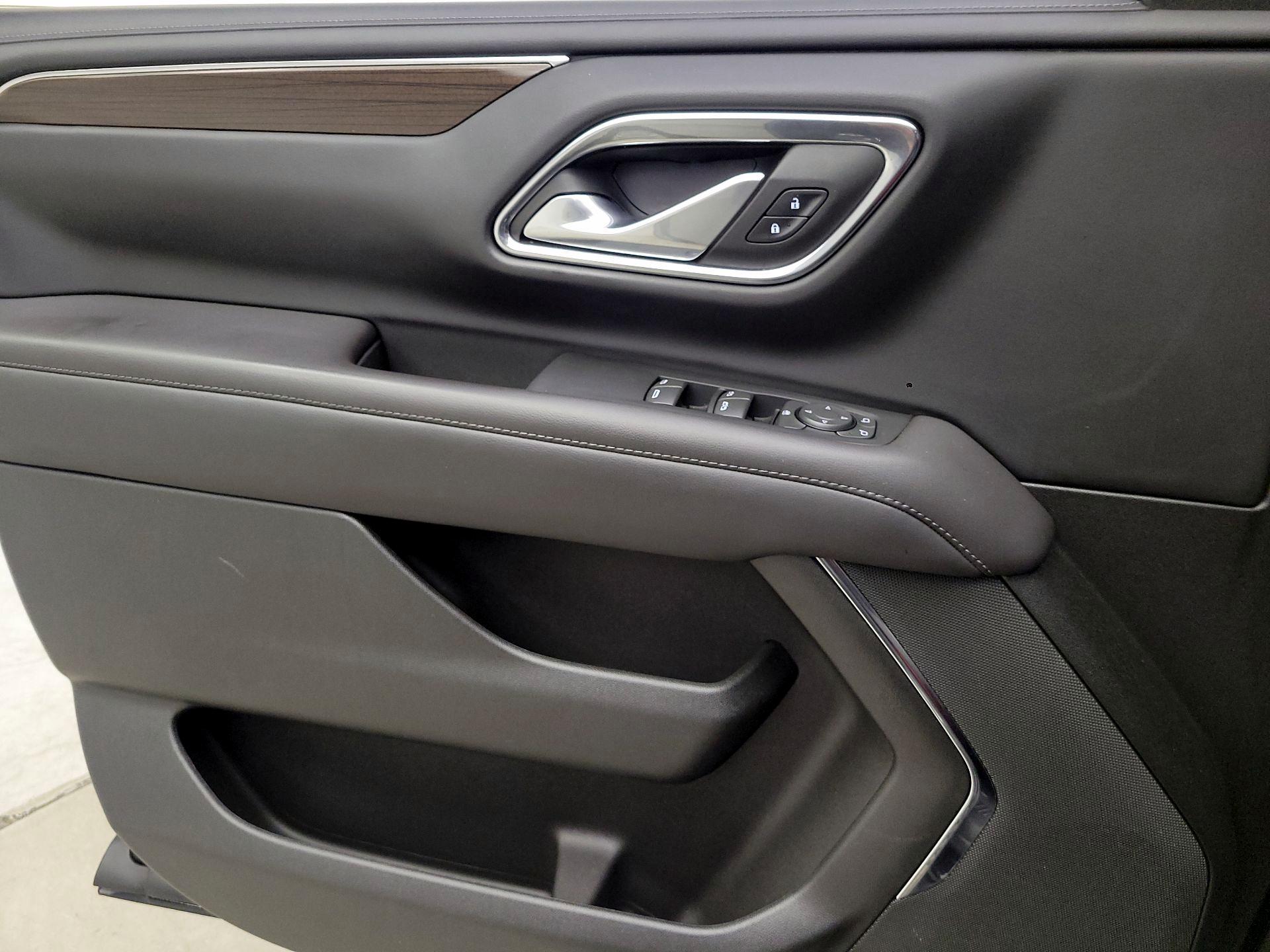 Thumbnail: 2023 GMC Yukon - 12