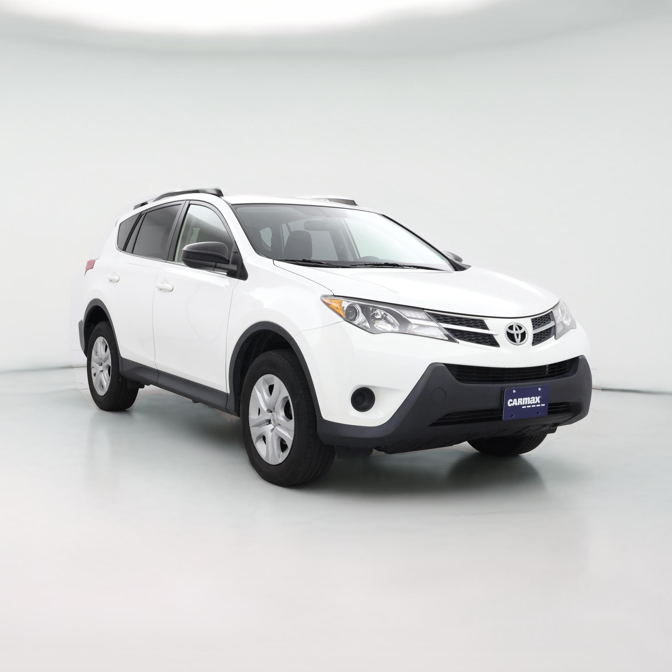 Thumbnail: 2015 Toyota RAV4 - 1