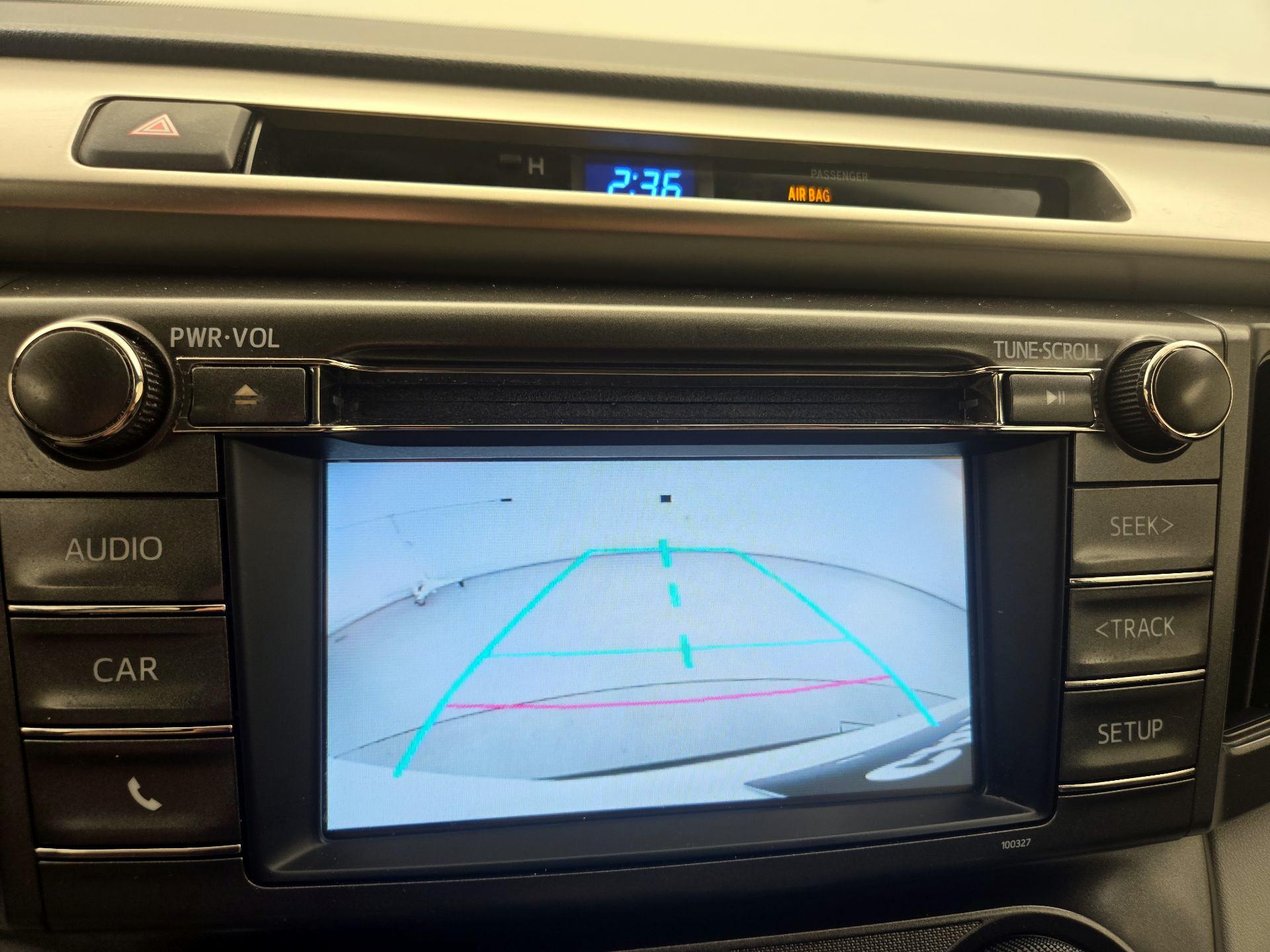 Thumbnail: 2015 Toyota RAV4 - 14