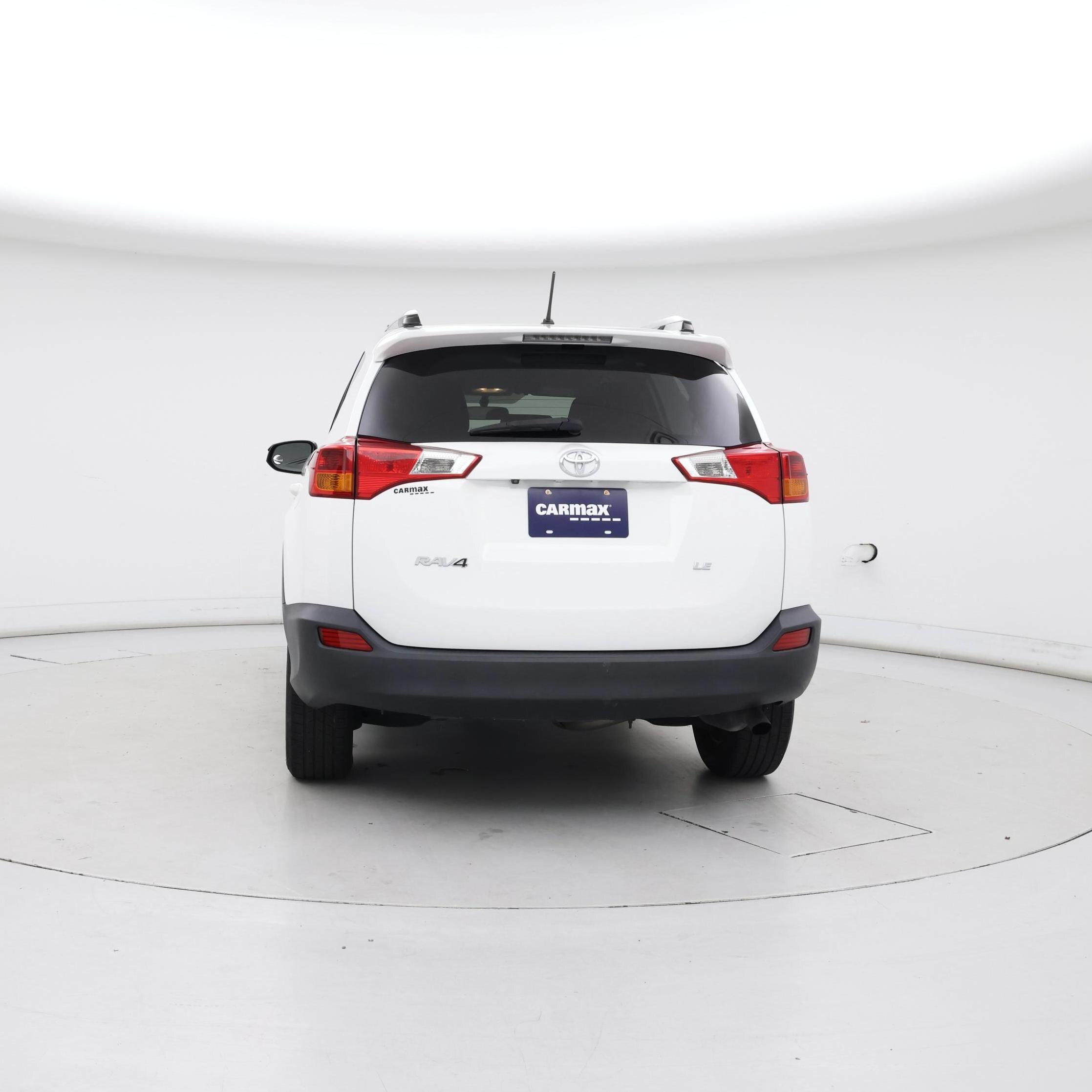 Thumbnail: 2015 Toyota RAV4 - 6