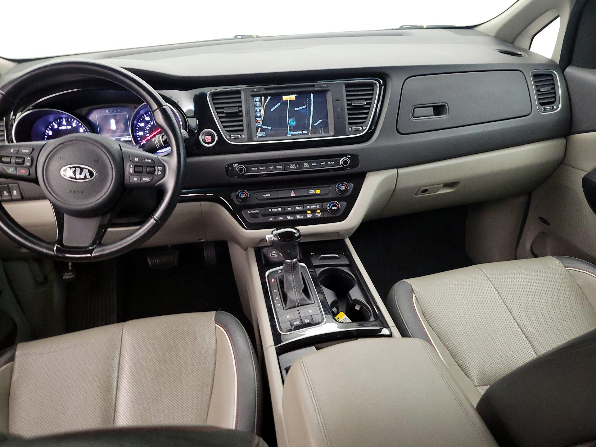 Thumbnail: 2015 Kia Sedona - 9