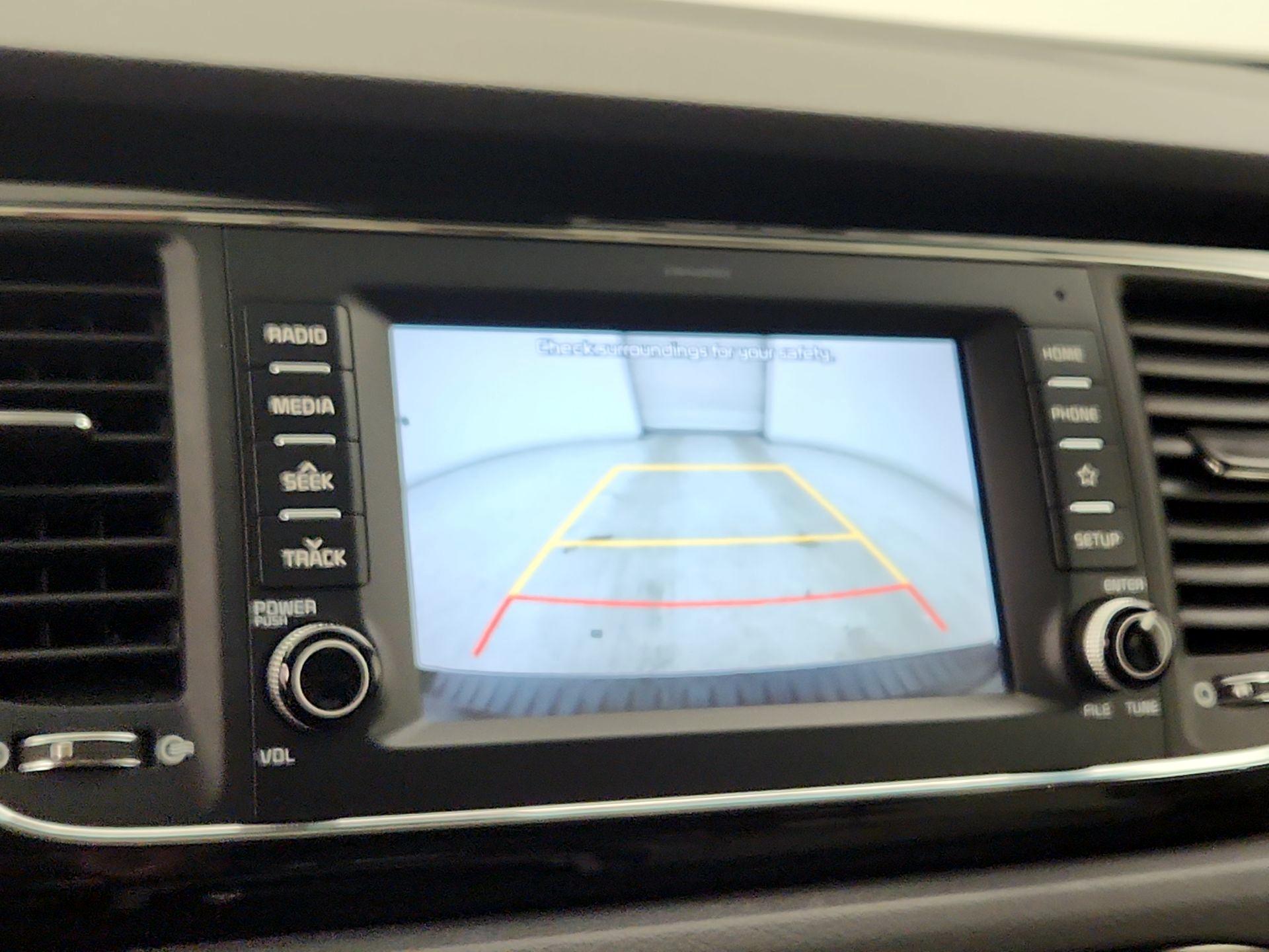 Thumbnail: 2020 Kia Sedona - 14