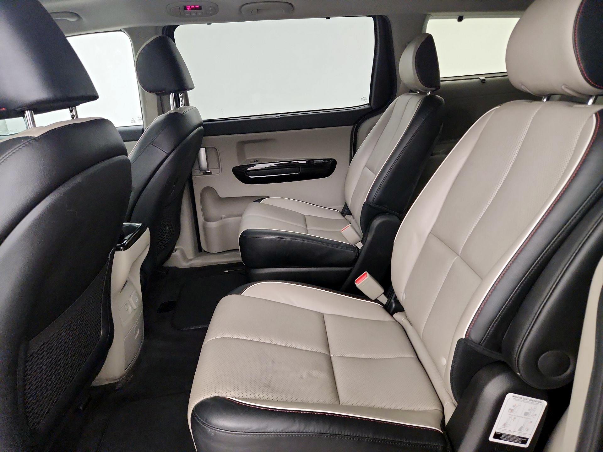 Thumbnail: 2020 Kia Sedona - 20