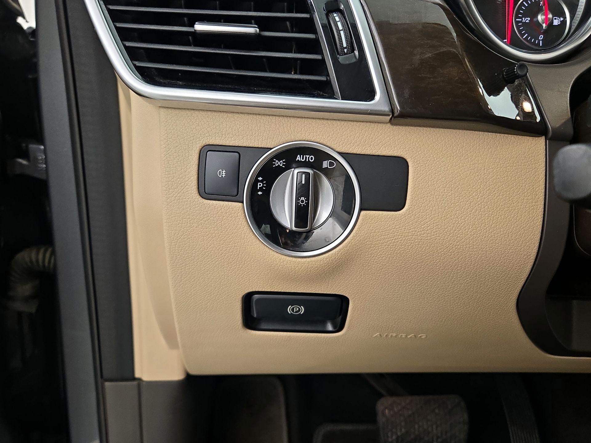 Thumbnail: 2018 Mercedes-Benz GLE - 13