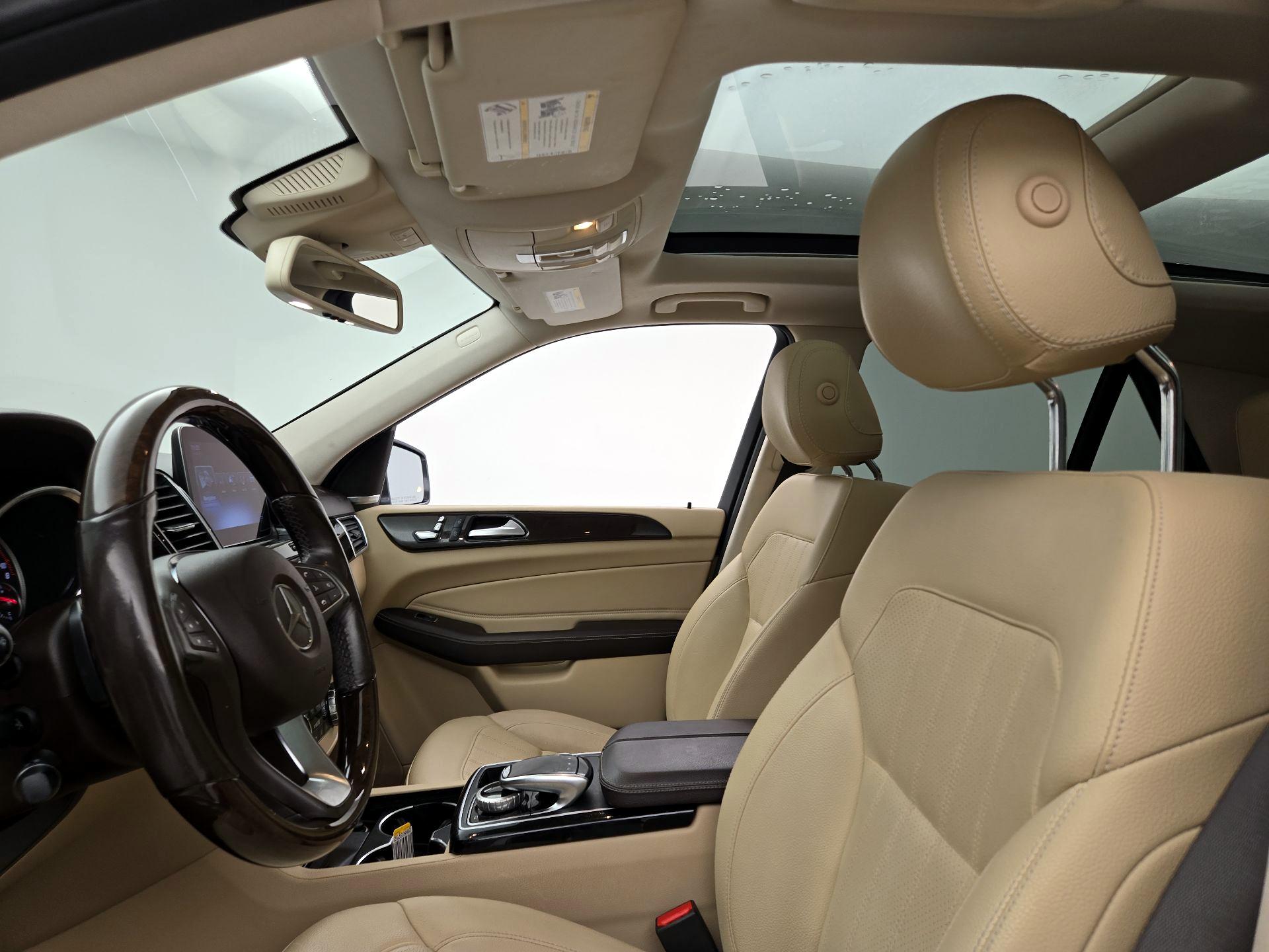 Thumbnail: 2018 Mercedes-Benz GLE - 20