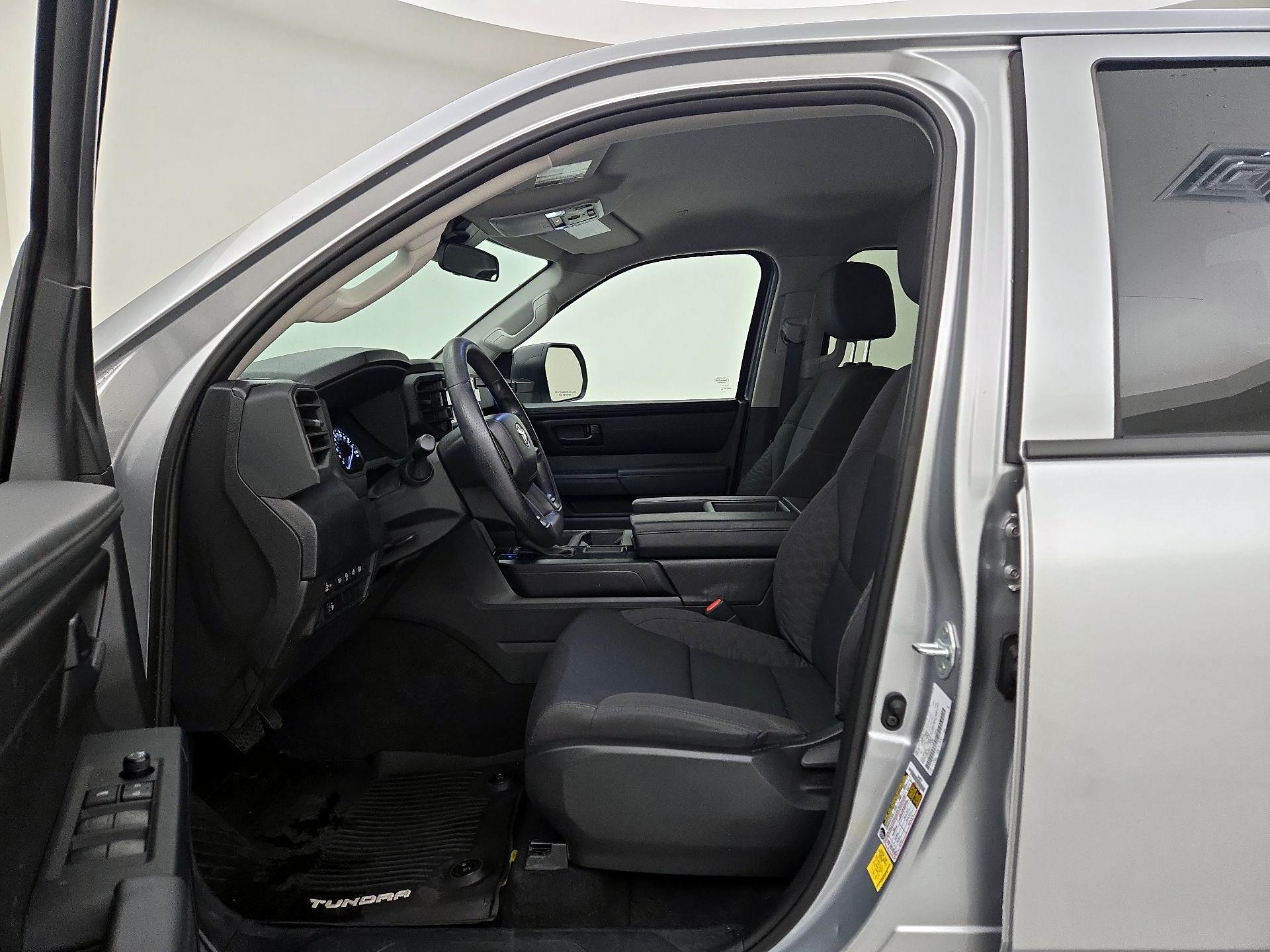 Thumbnail: 2022 Toyota Tundra - 11