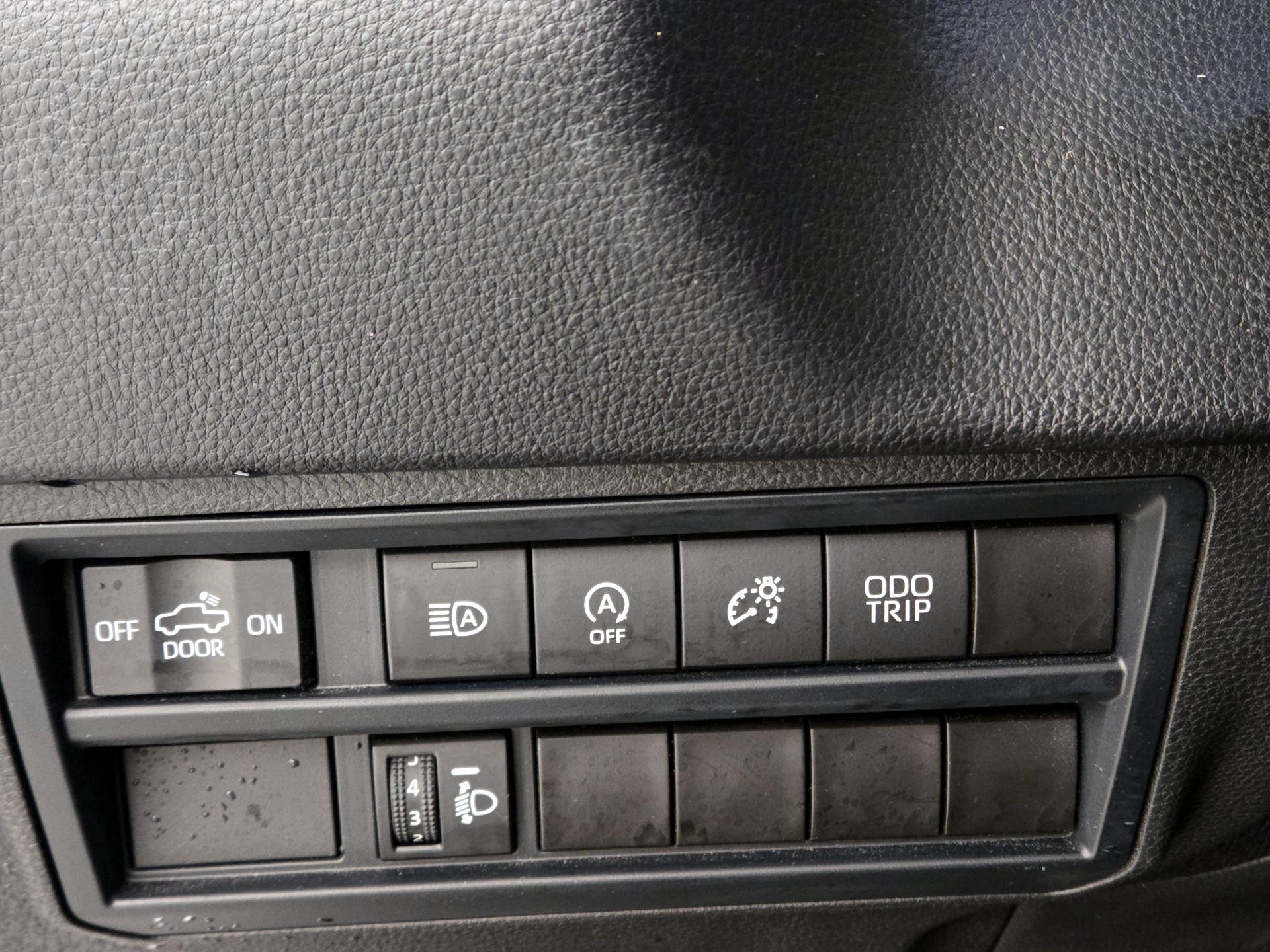 Thumbnail: 2022 Toyota Tundra - 13