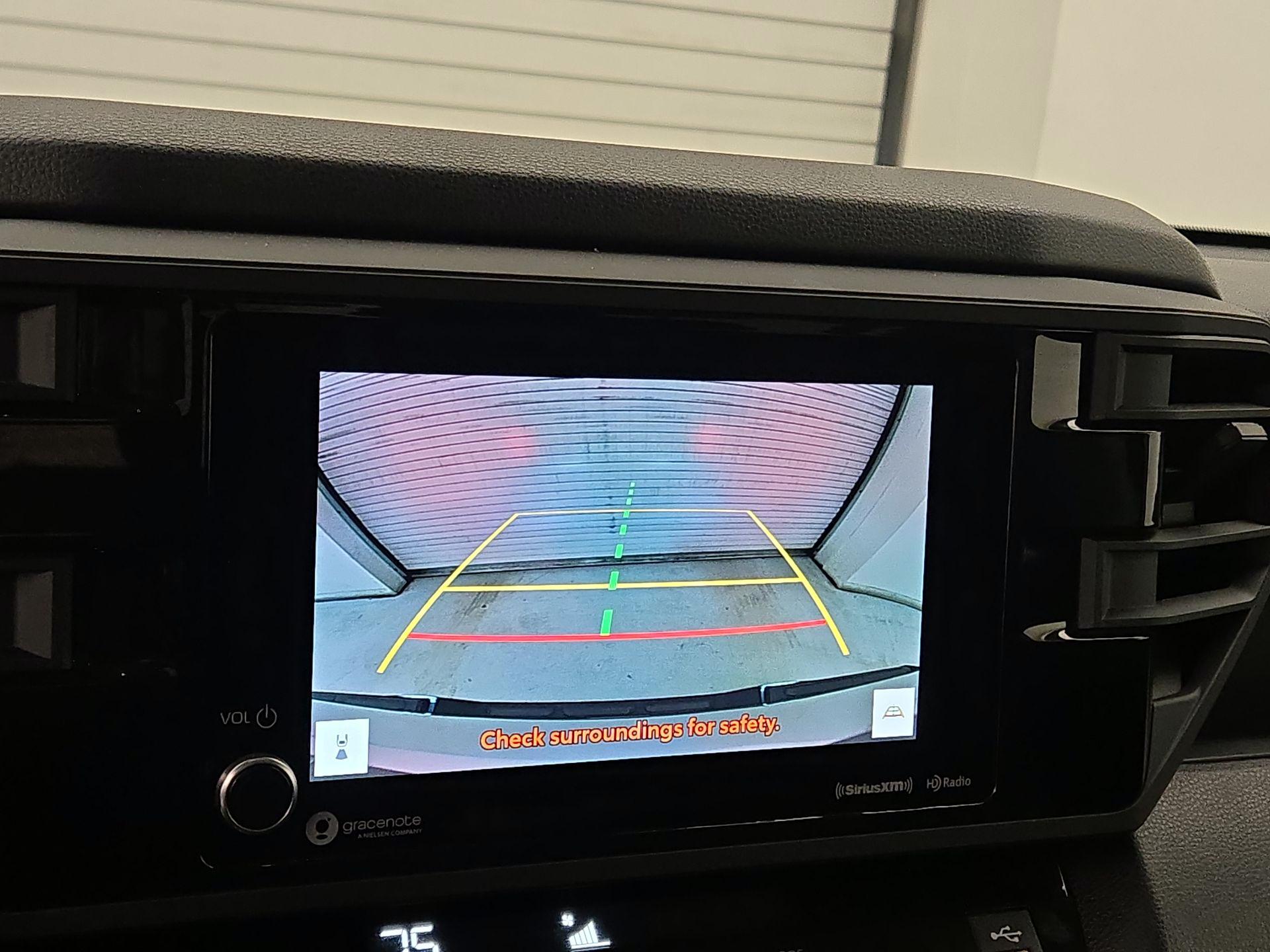 Thumbnail: 2022 Toyota Tundra - 14