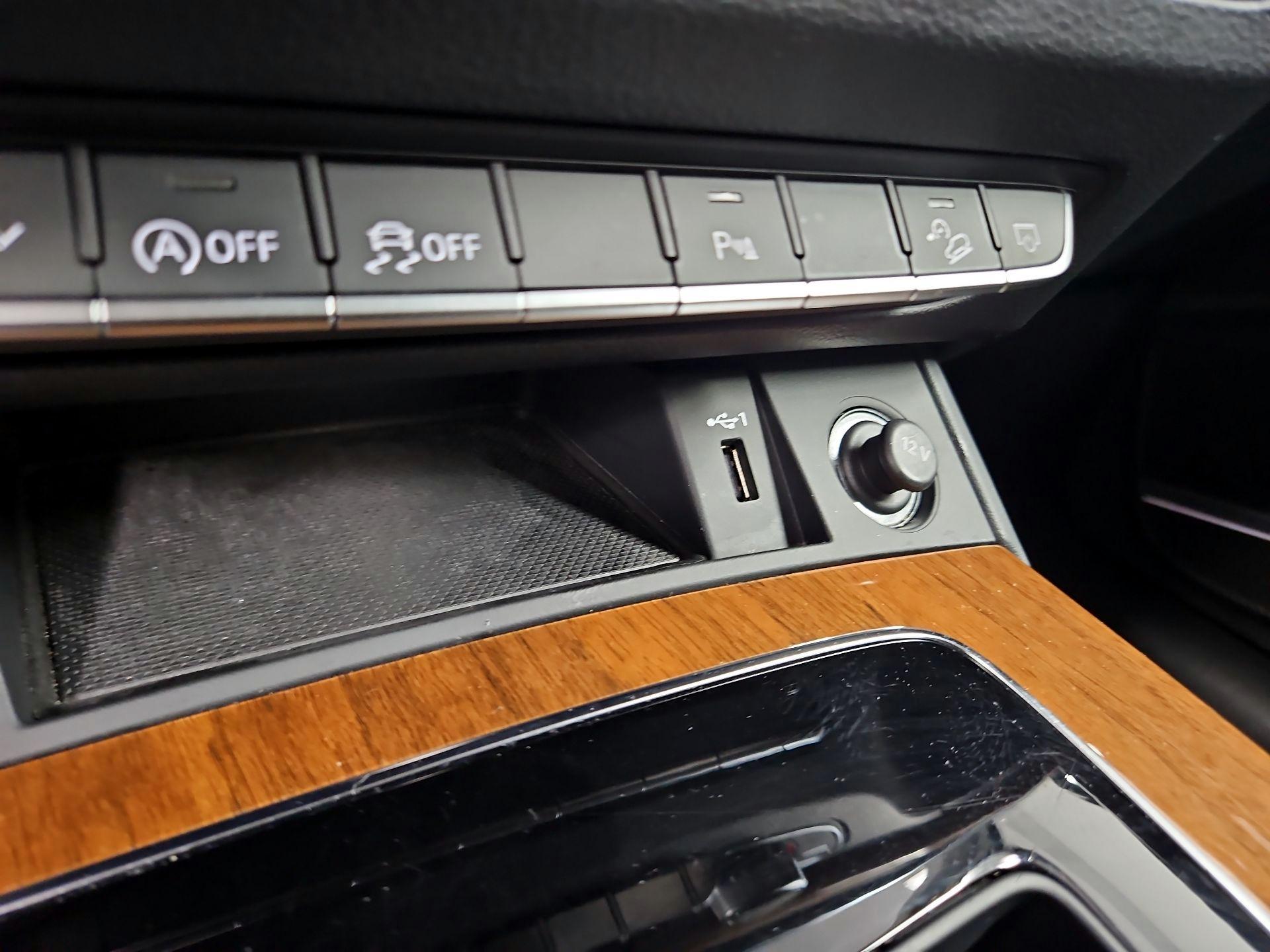 Thumbnail: 2023 Audi Q5 - 18