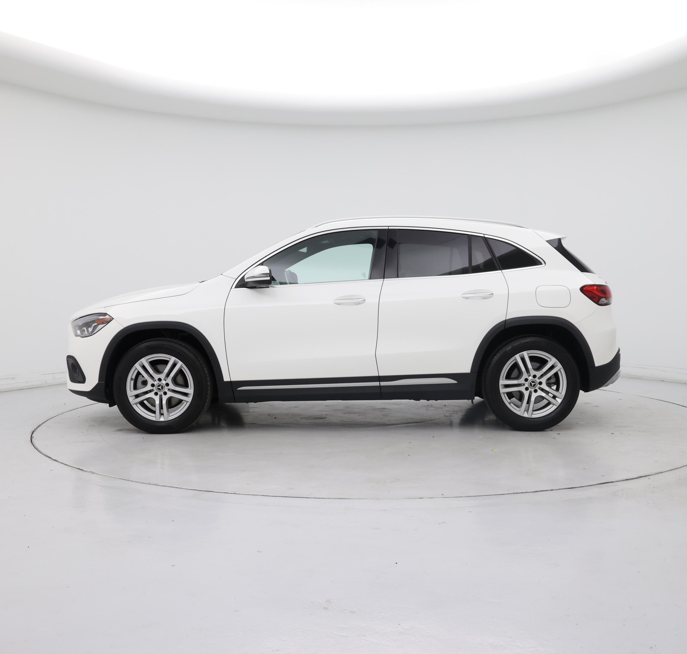 Thumbnail: 2021 Mercedes-Benz GLA - 3