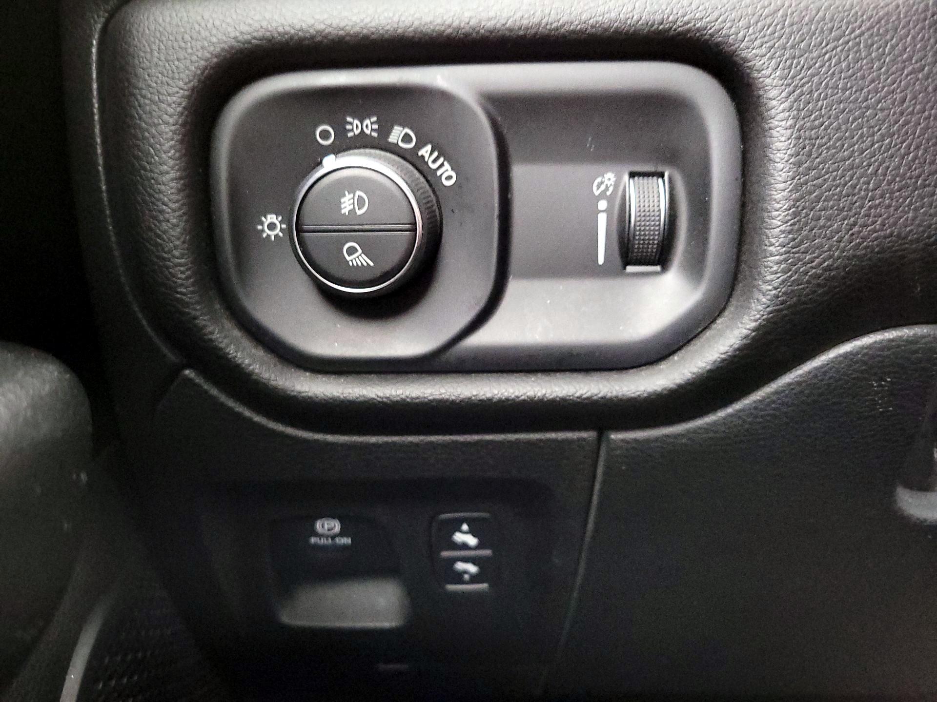 Thumbnail: 2023 RAM 1500 - 13