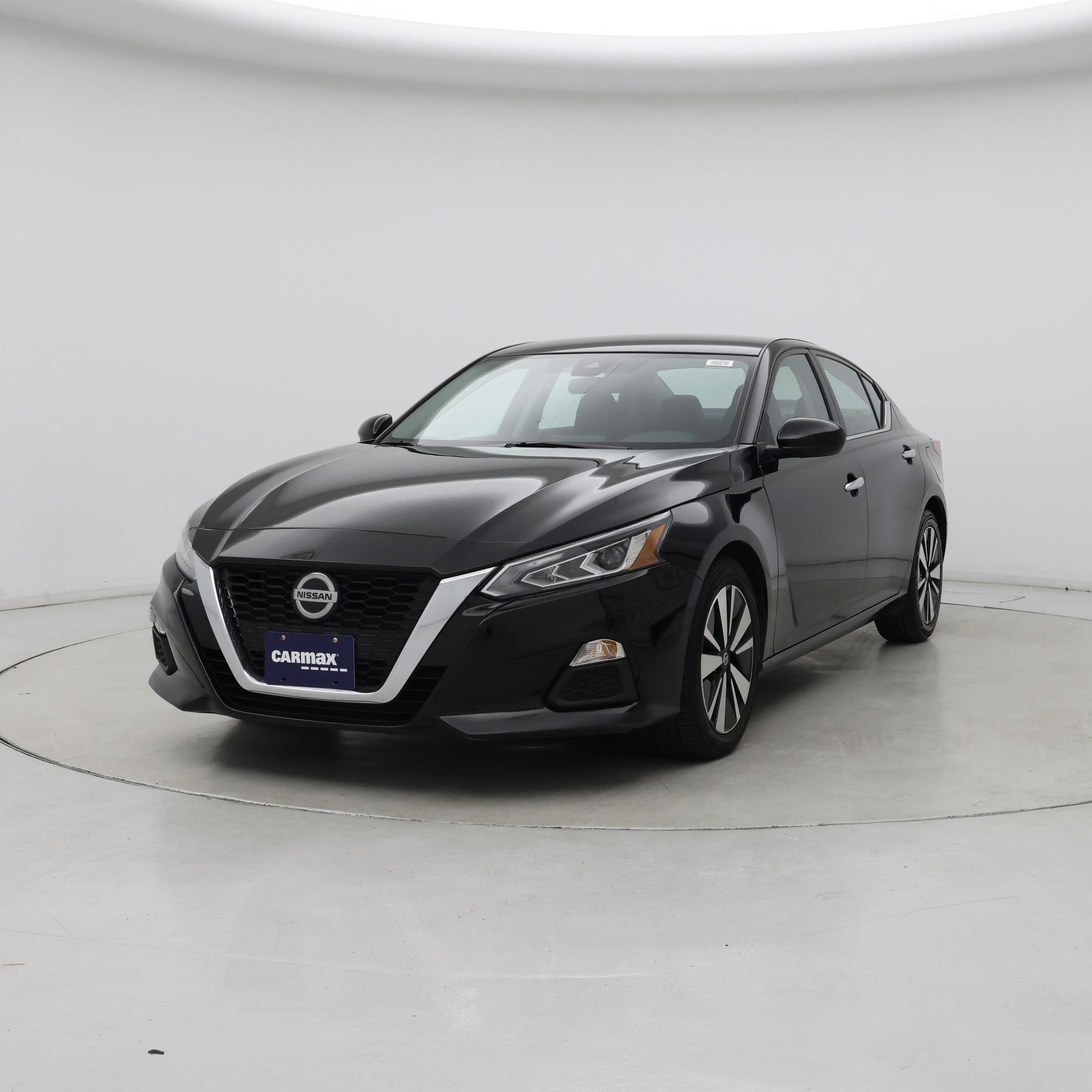Thumbnail: 2022 Nissan Altima - 4