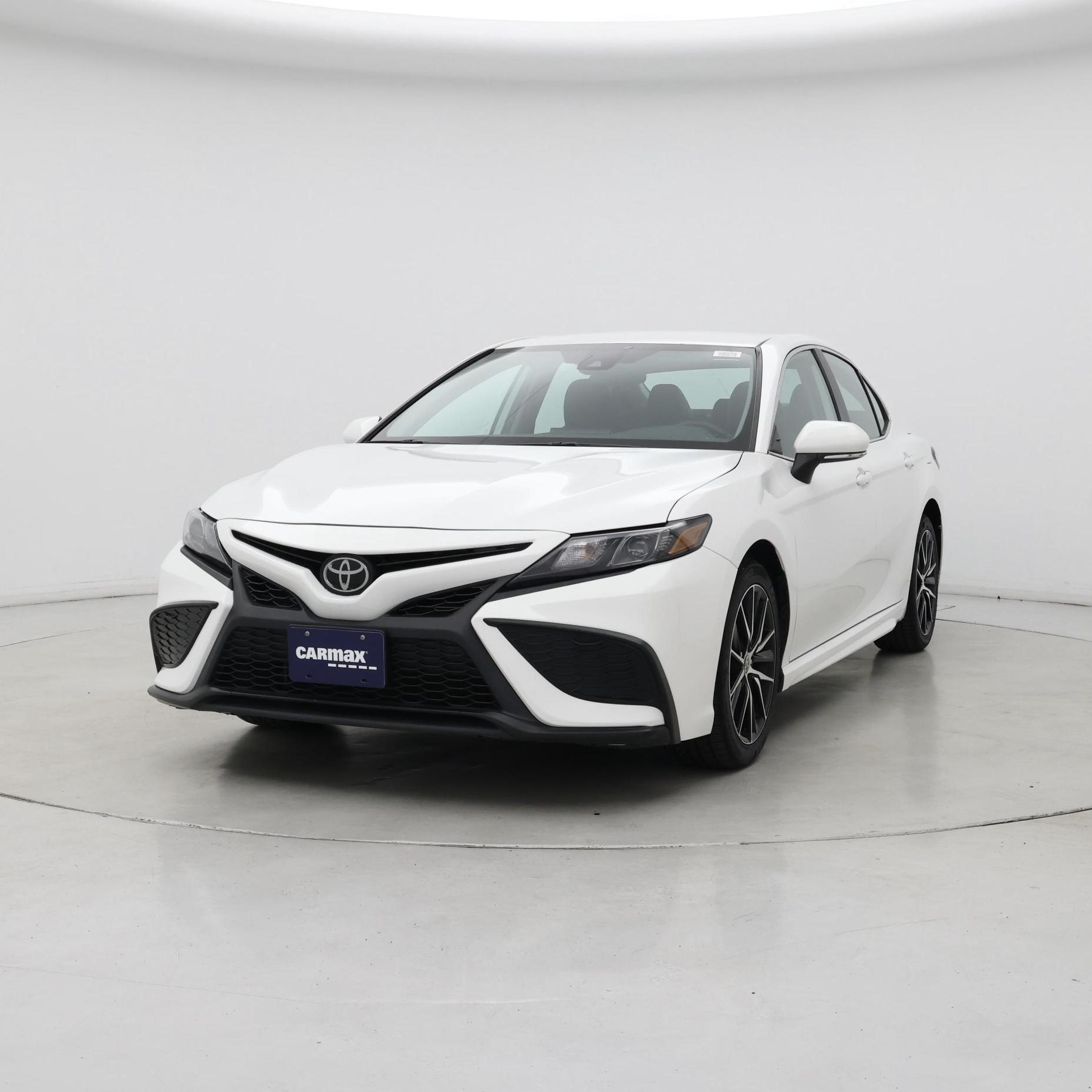 Thumbnail: 2023 Toyota Camry - 4