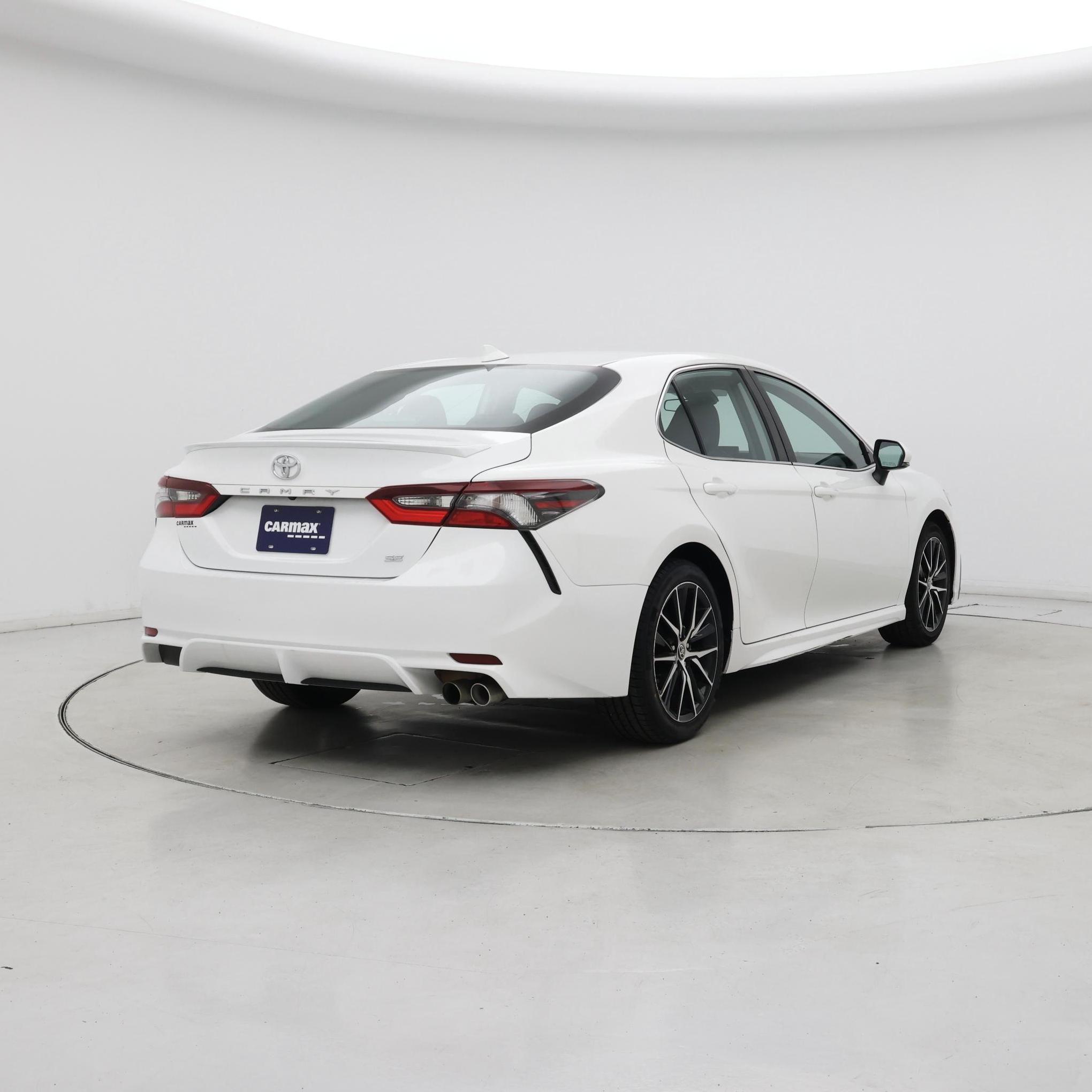 Thumbnail: 2023 Toyota Camry - 8