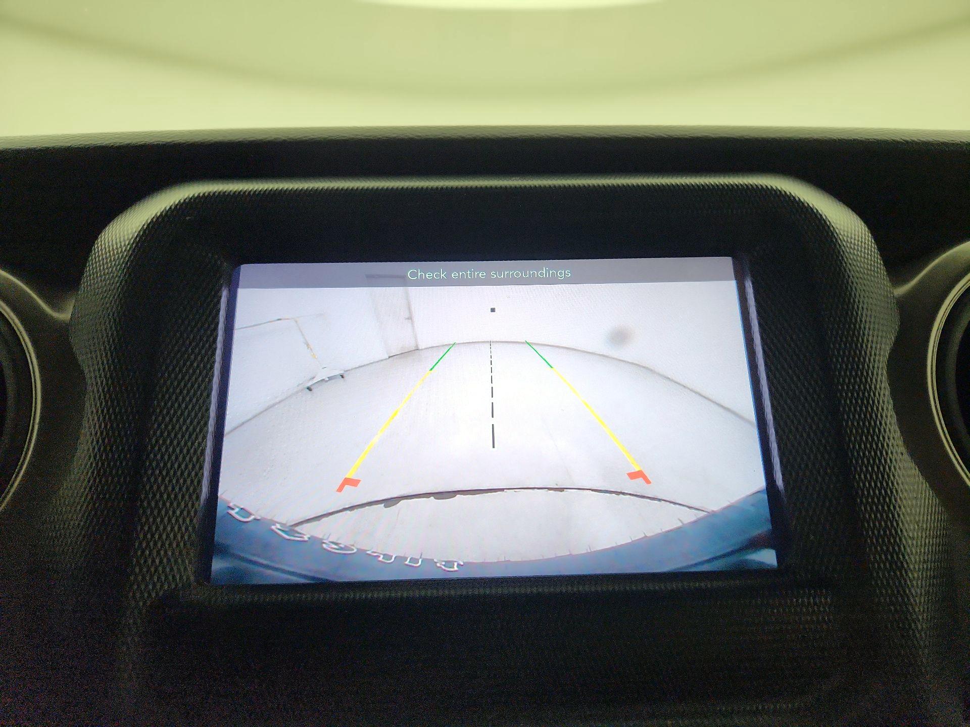 Thumbnail: 2022 Jeep Wrangler - 14