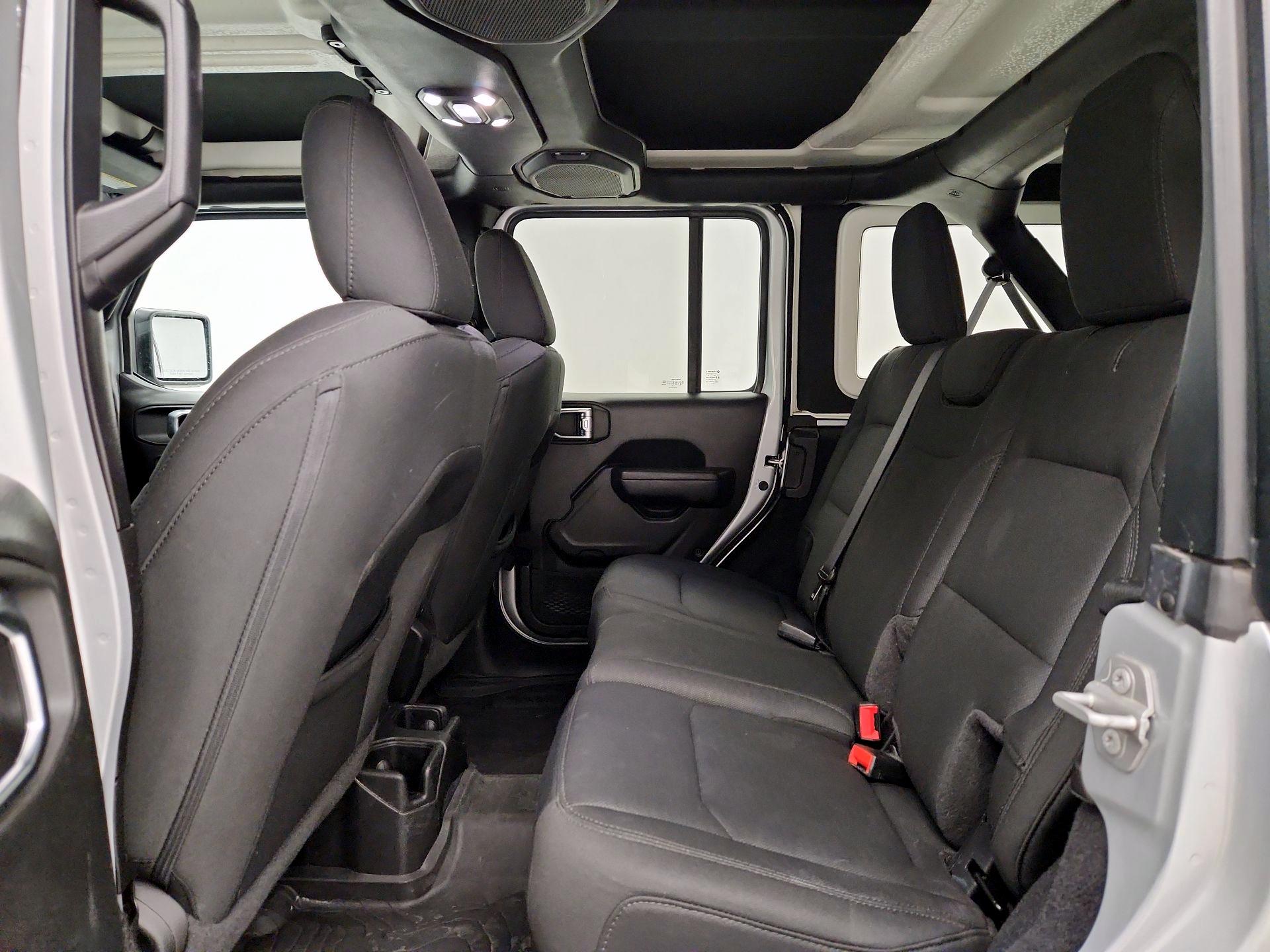 Thumbnail: 2022 Jeep Wrangler - 19