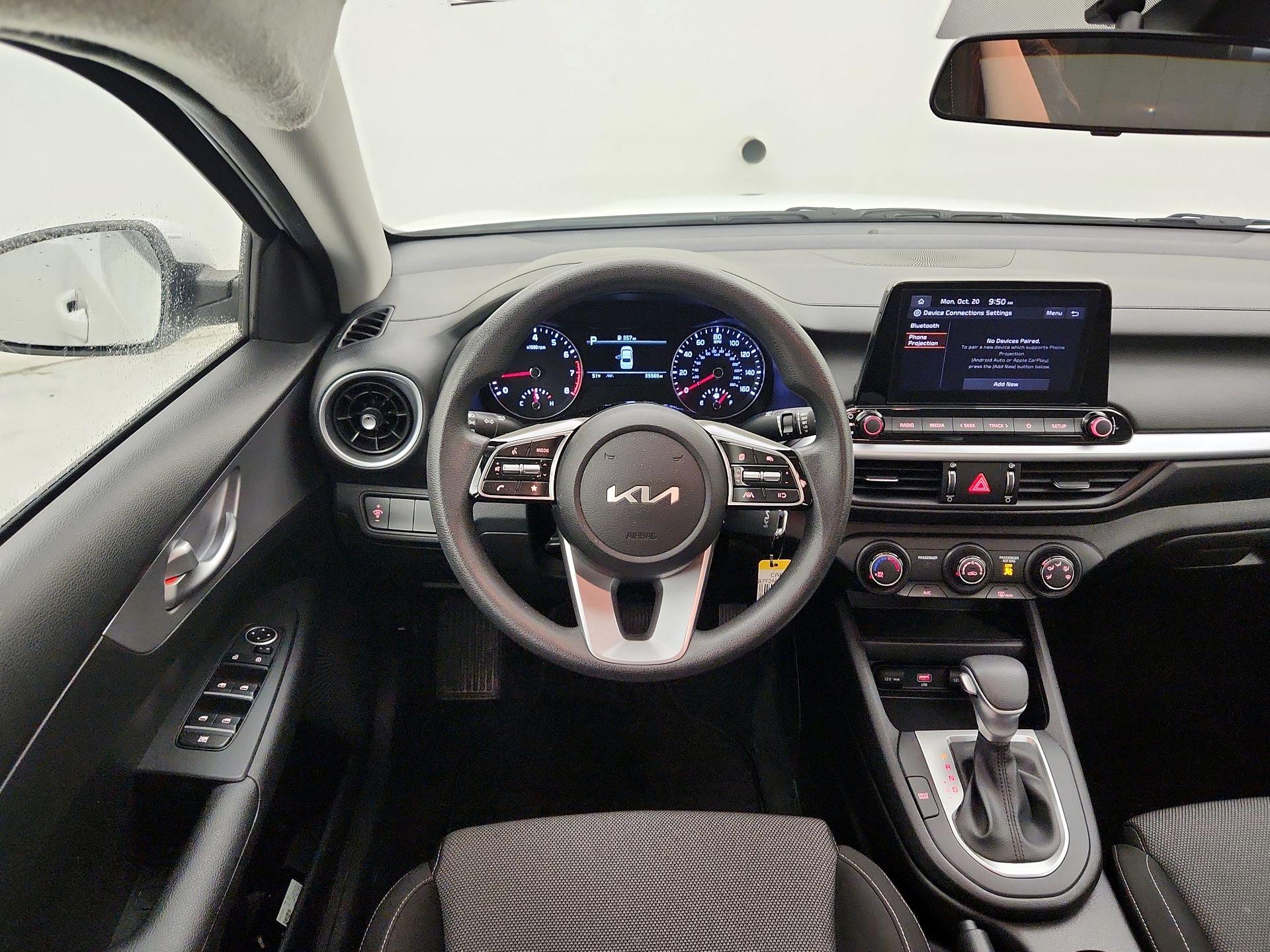 Thumbnail: 2023 Kia Forte - 10