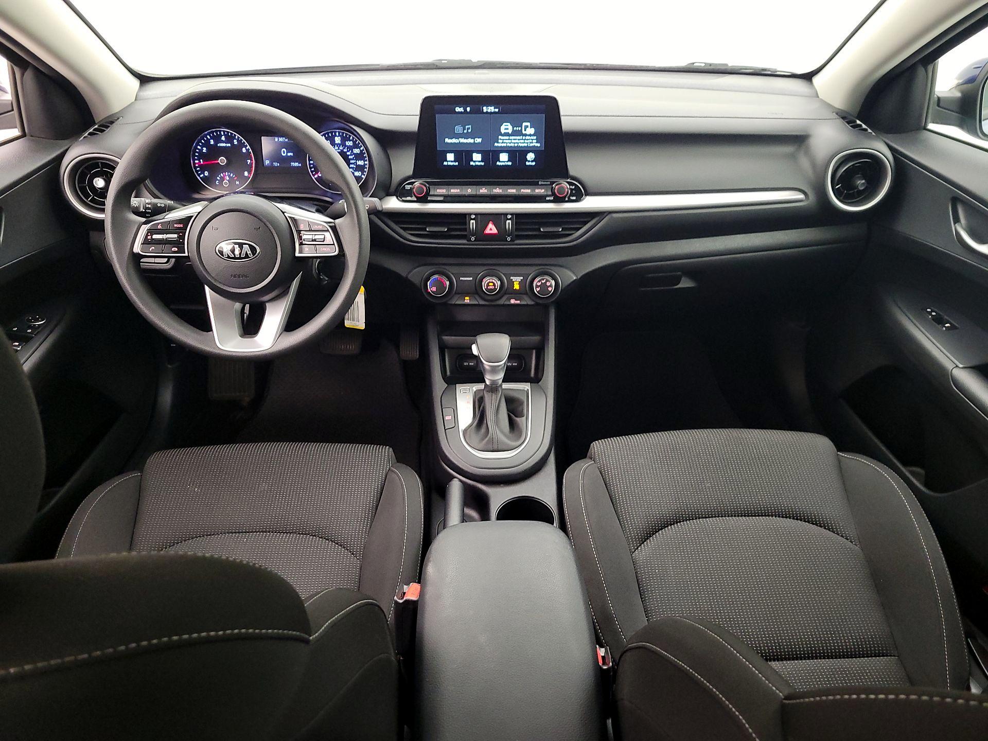 Thumbnail: 2021 Kia Forte - 9