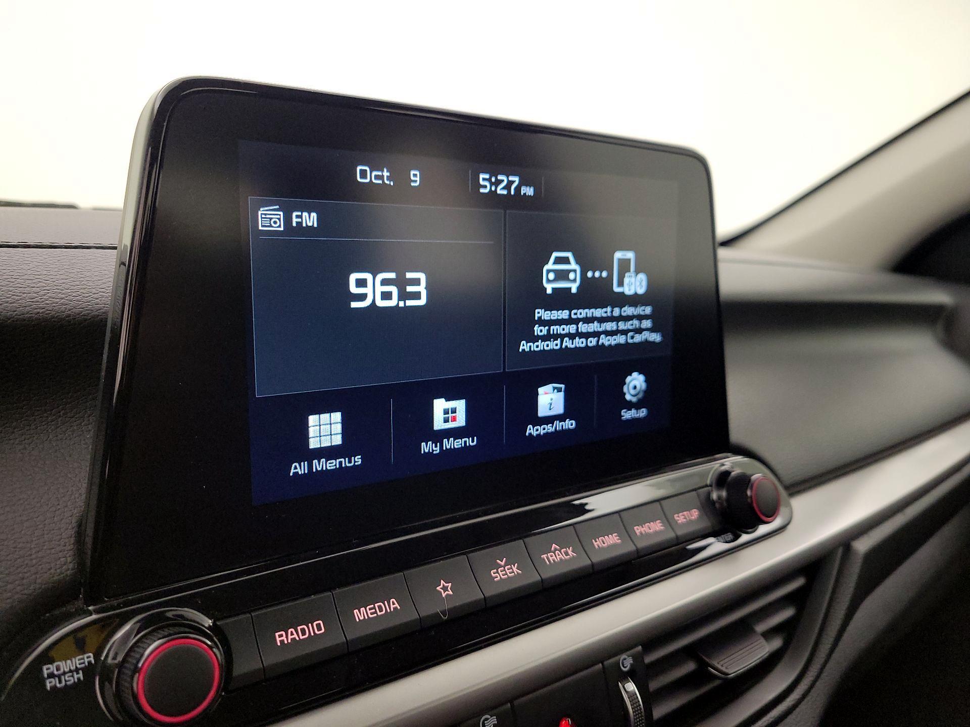 Thumbnail: 2021 Kia Forte - 15