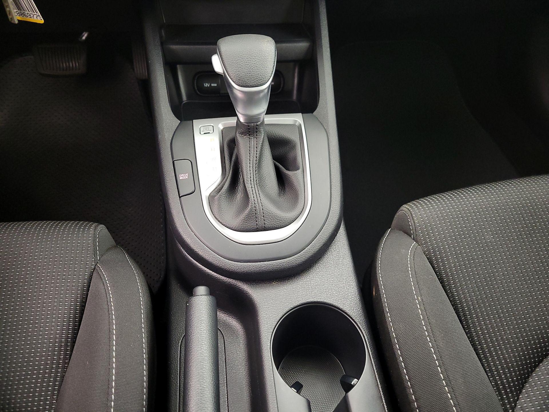 Thumbnail: 2021 Kia Forte - 17