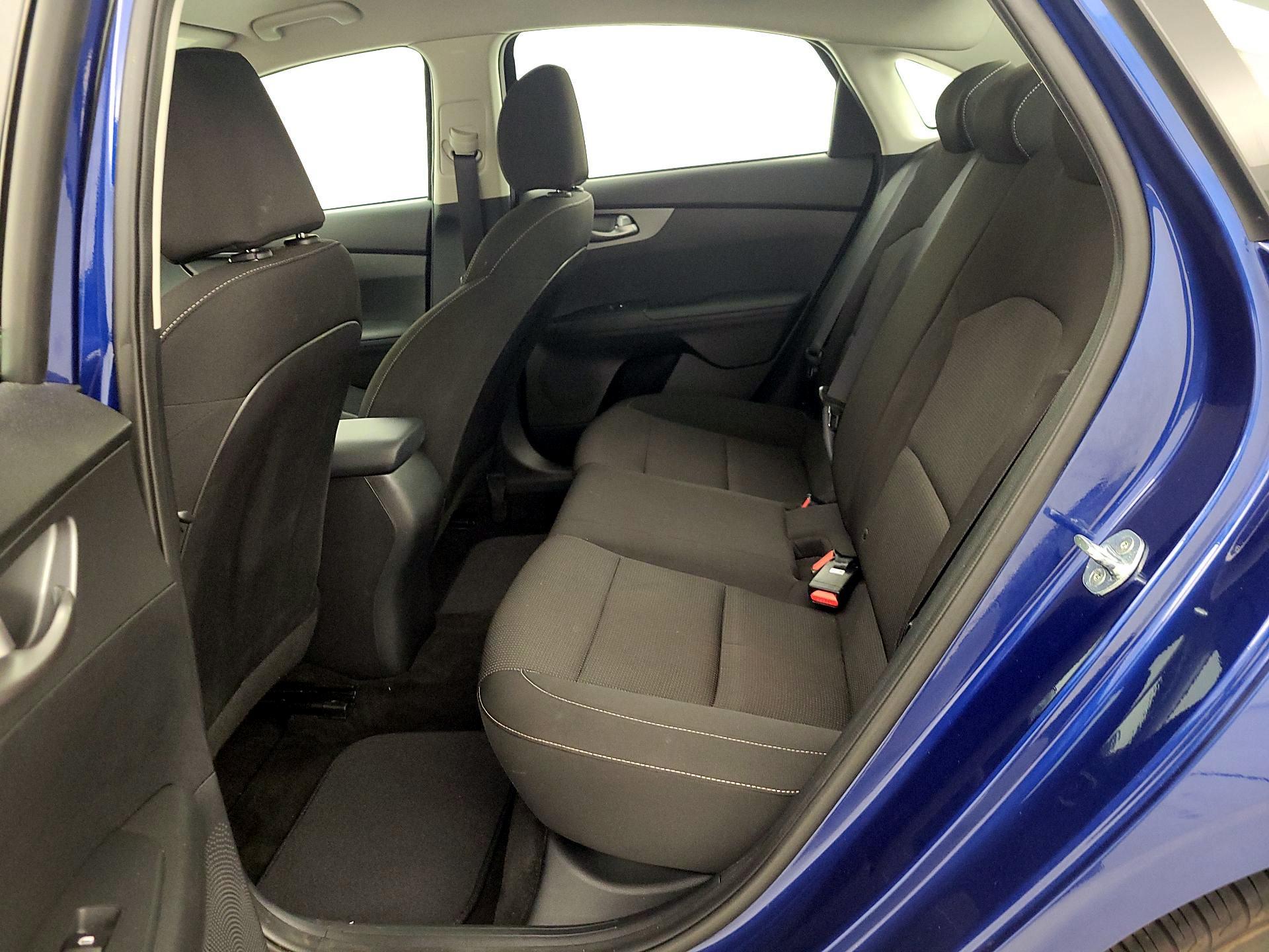 Thumbnail: 2021 Kia Forte - 19