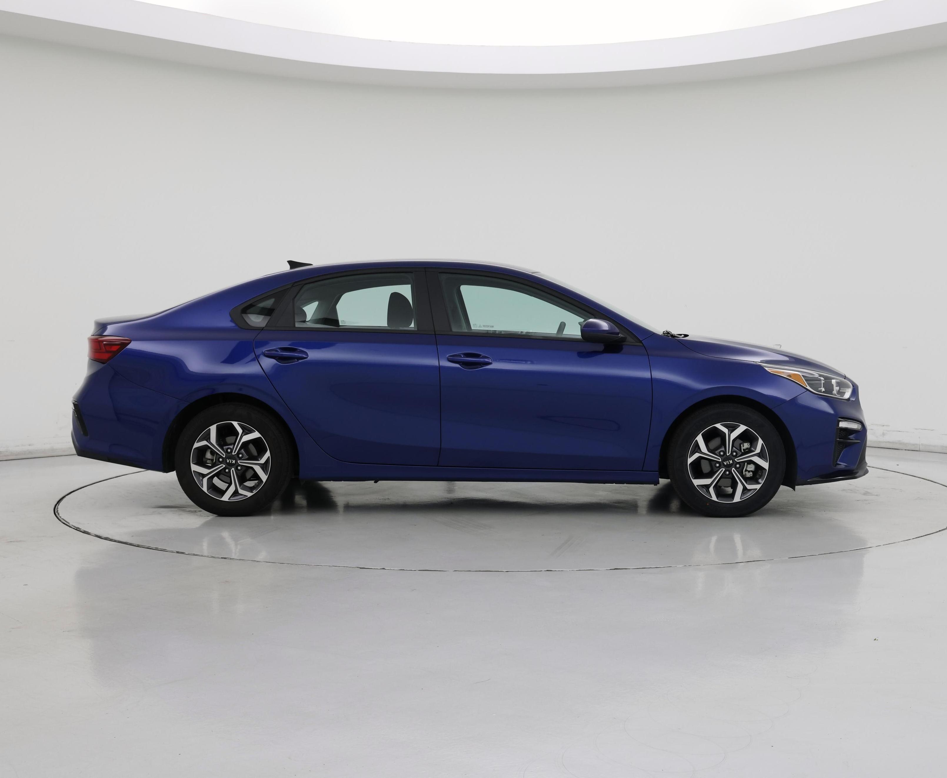 Thumbnail: 2021 Kia Forte - 7