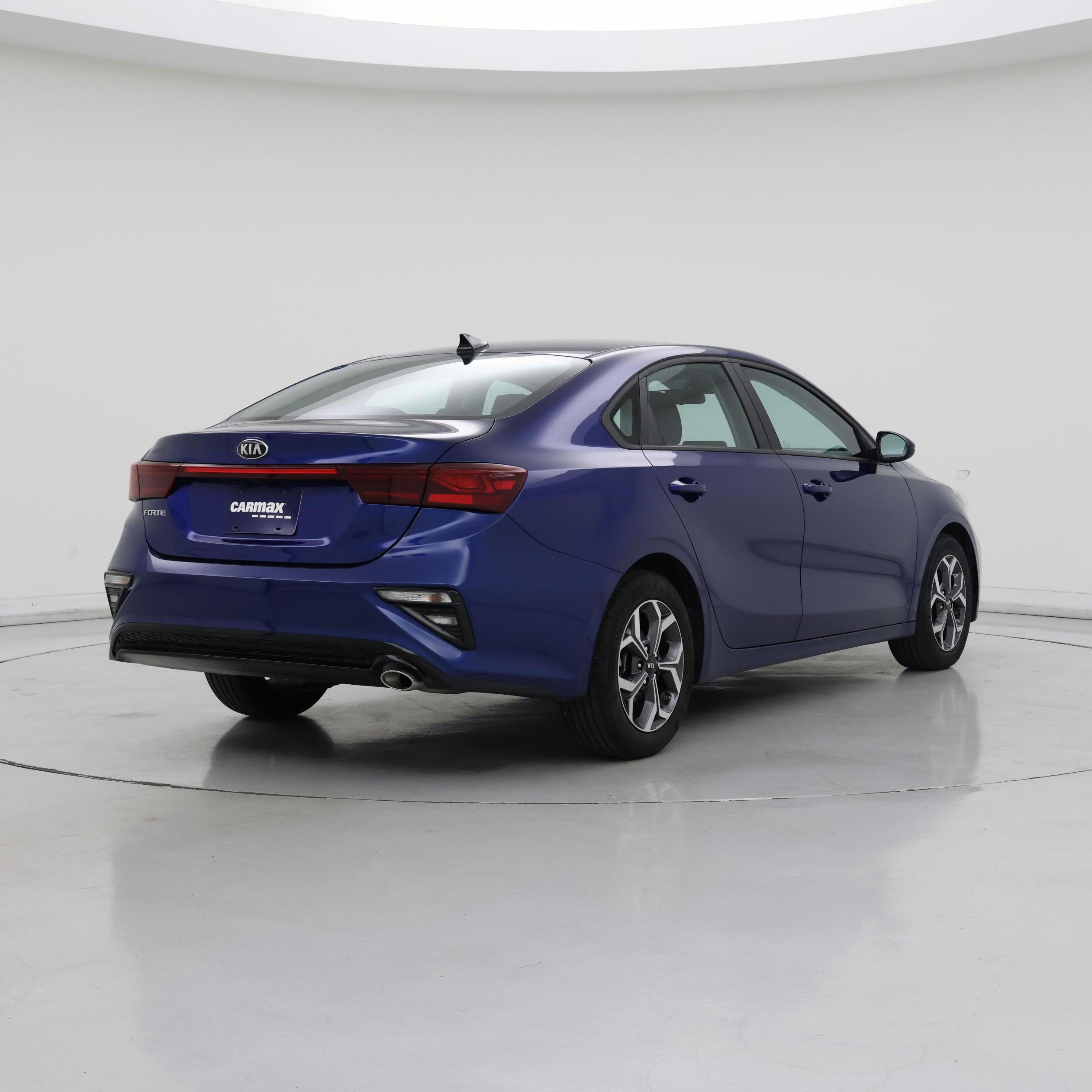 Thumbnail: 2021 Kia Forte - 8