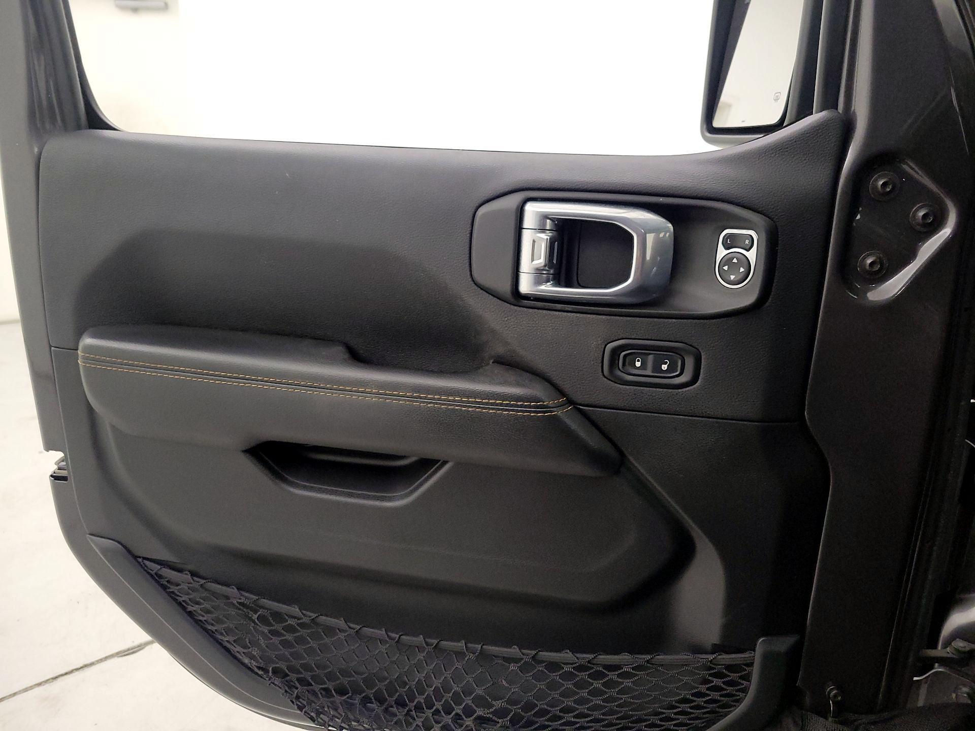 Thumbnail: 2021 Jeep Wrangler - 12