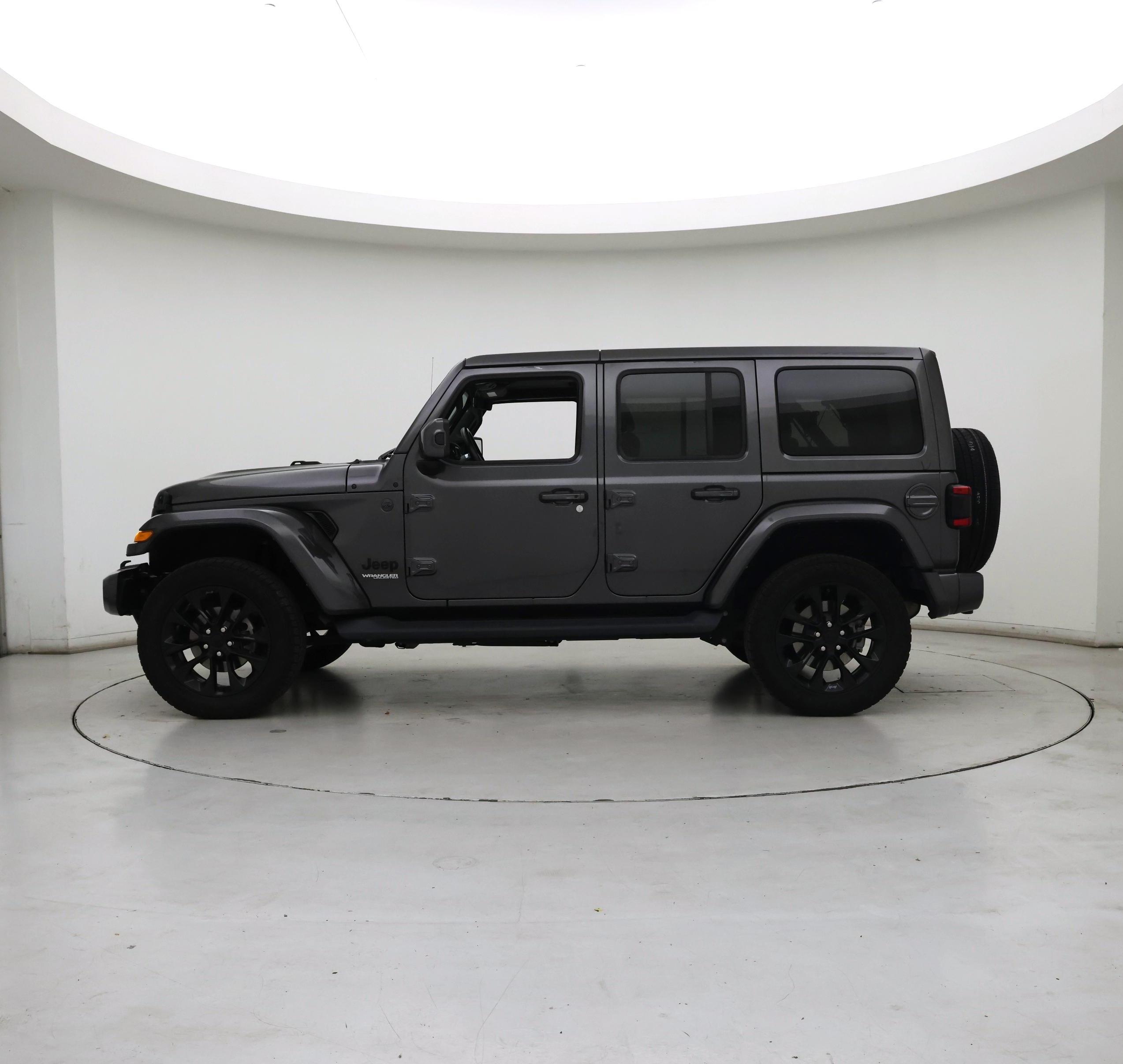 Thumbnail: 2021 Jeep Wrangler - 3