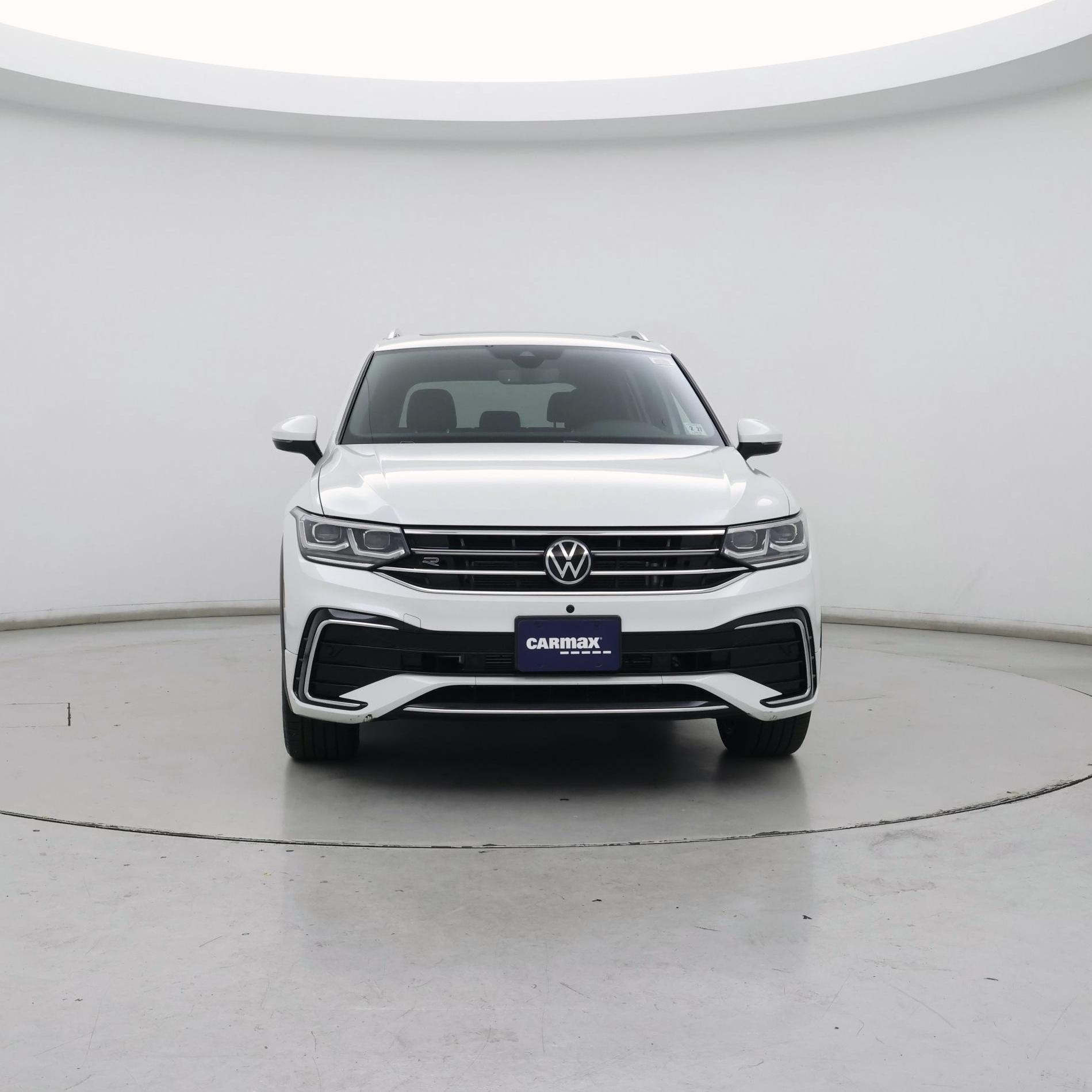 Thumbnail: 2022 Volkswagen Tiguan - 5