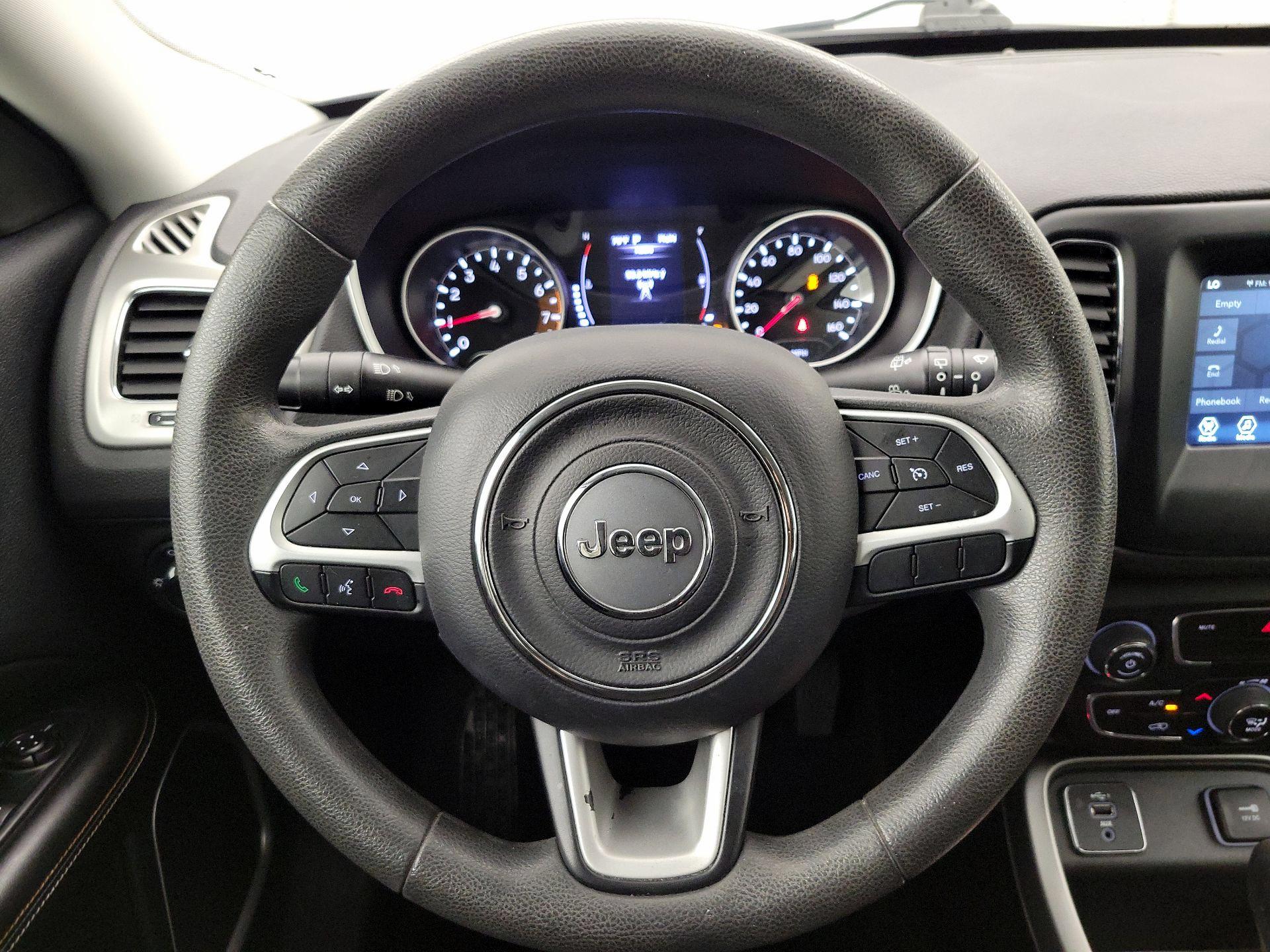 Thumbnail: 2020 Jeep Compass - 10