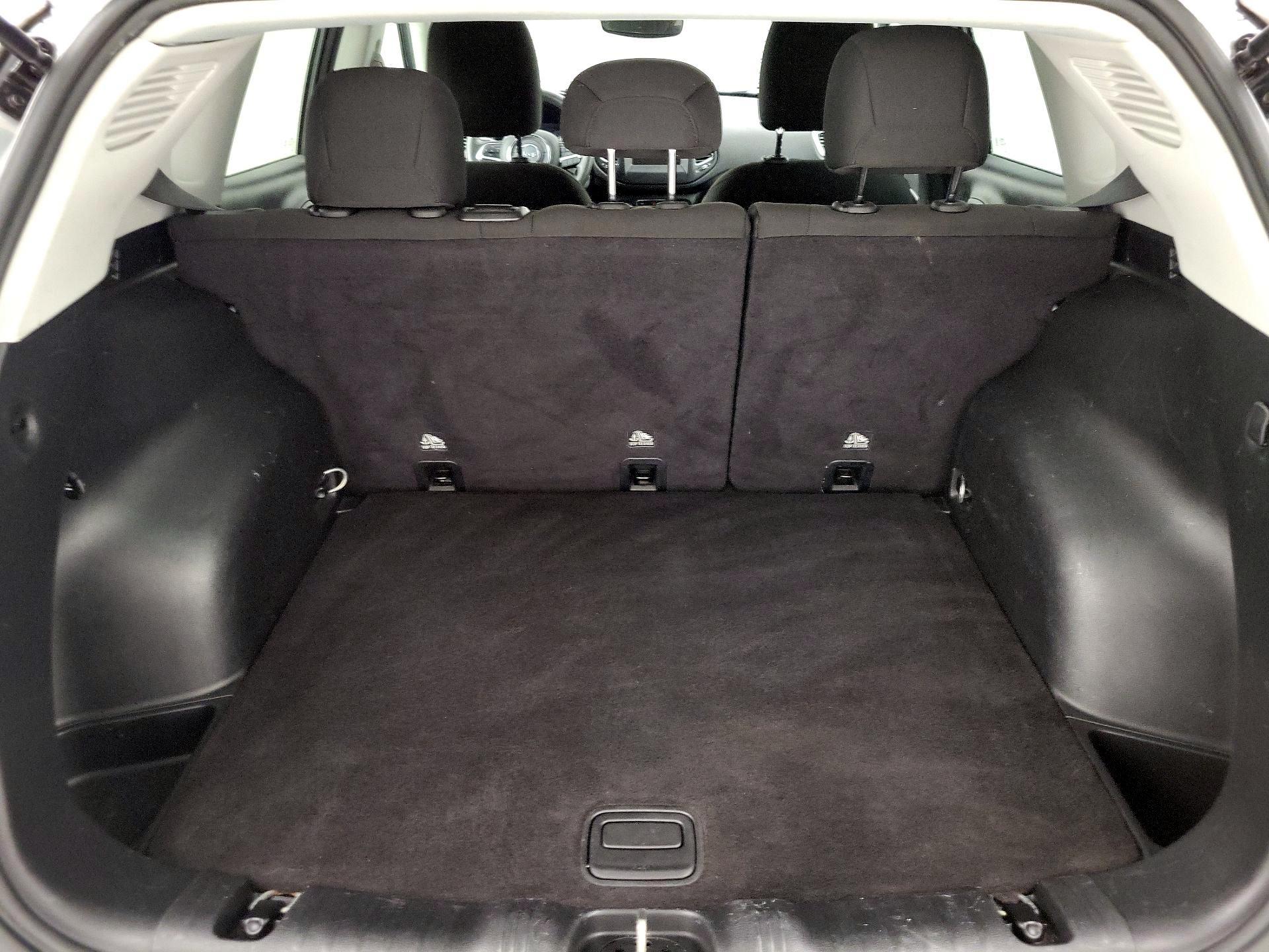 Thumbnail: 2020 Jeep Compass - 20