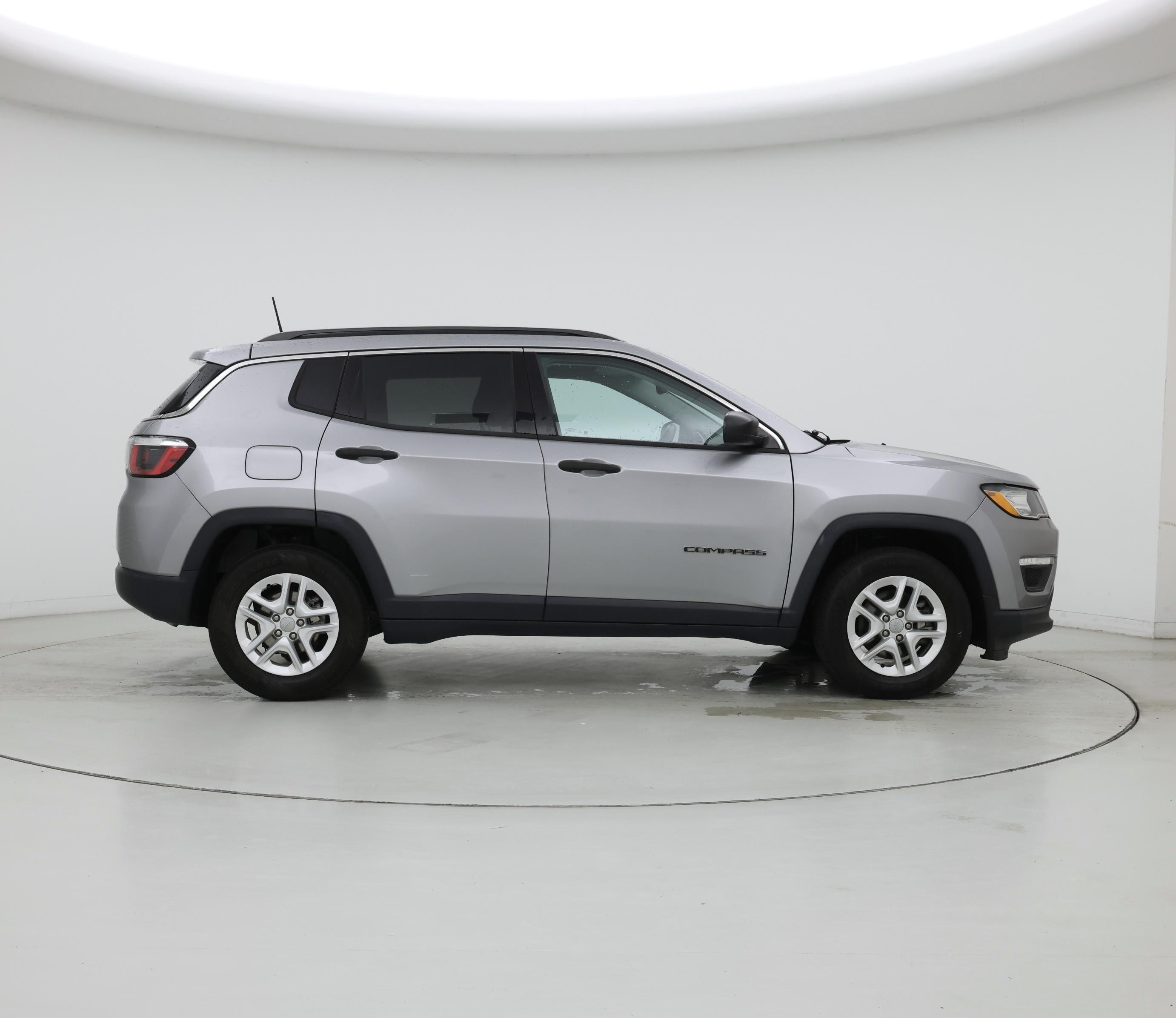 Thumbnail: 2020 Jeep Compass - 7